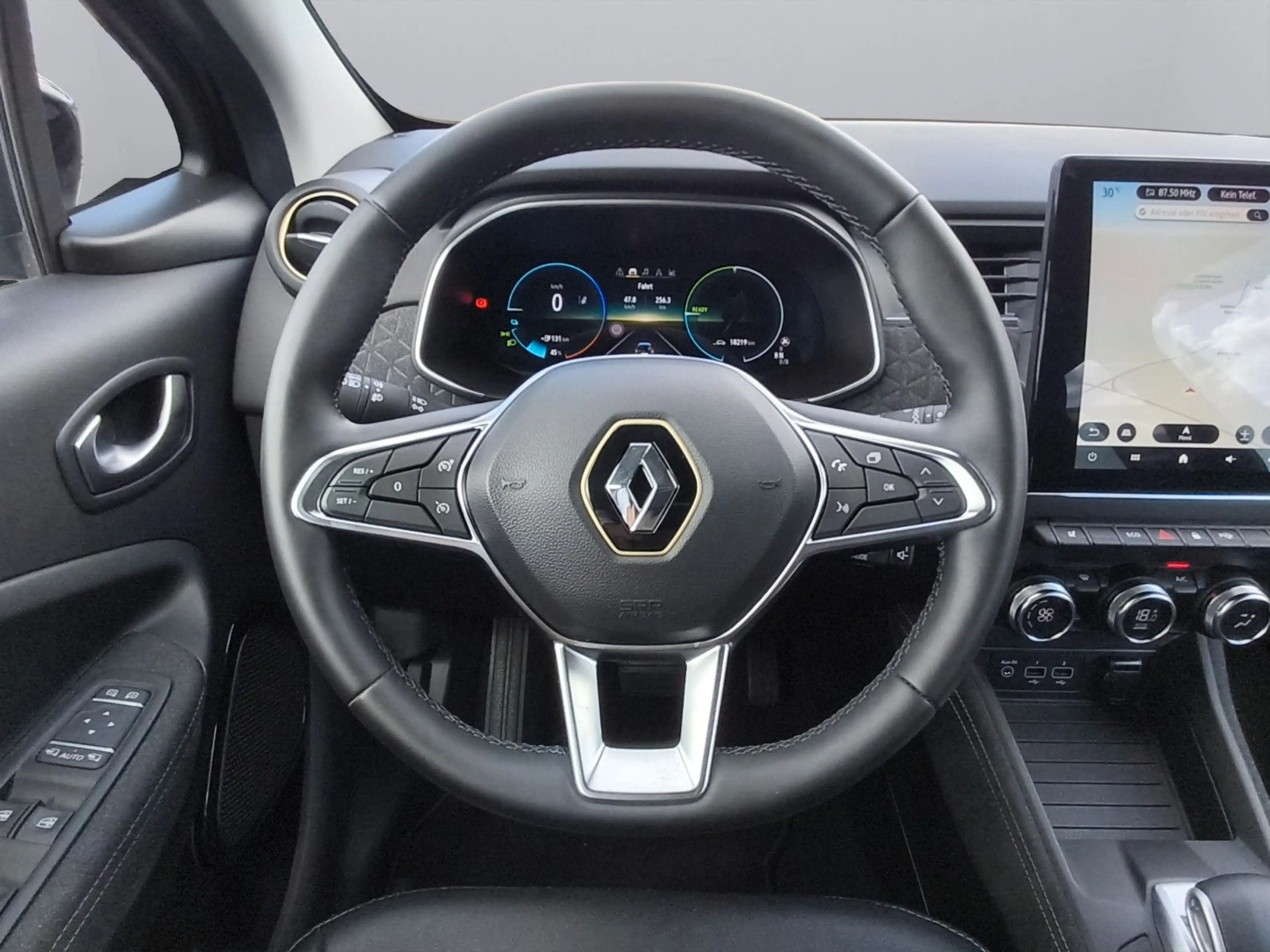 Renault ZOE Zoe Iconic *RFK *NAVI *SHZ *Wärmepumpe — photo 15