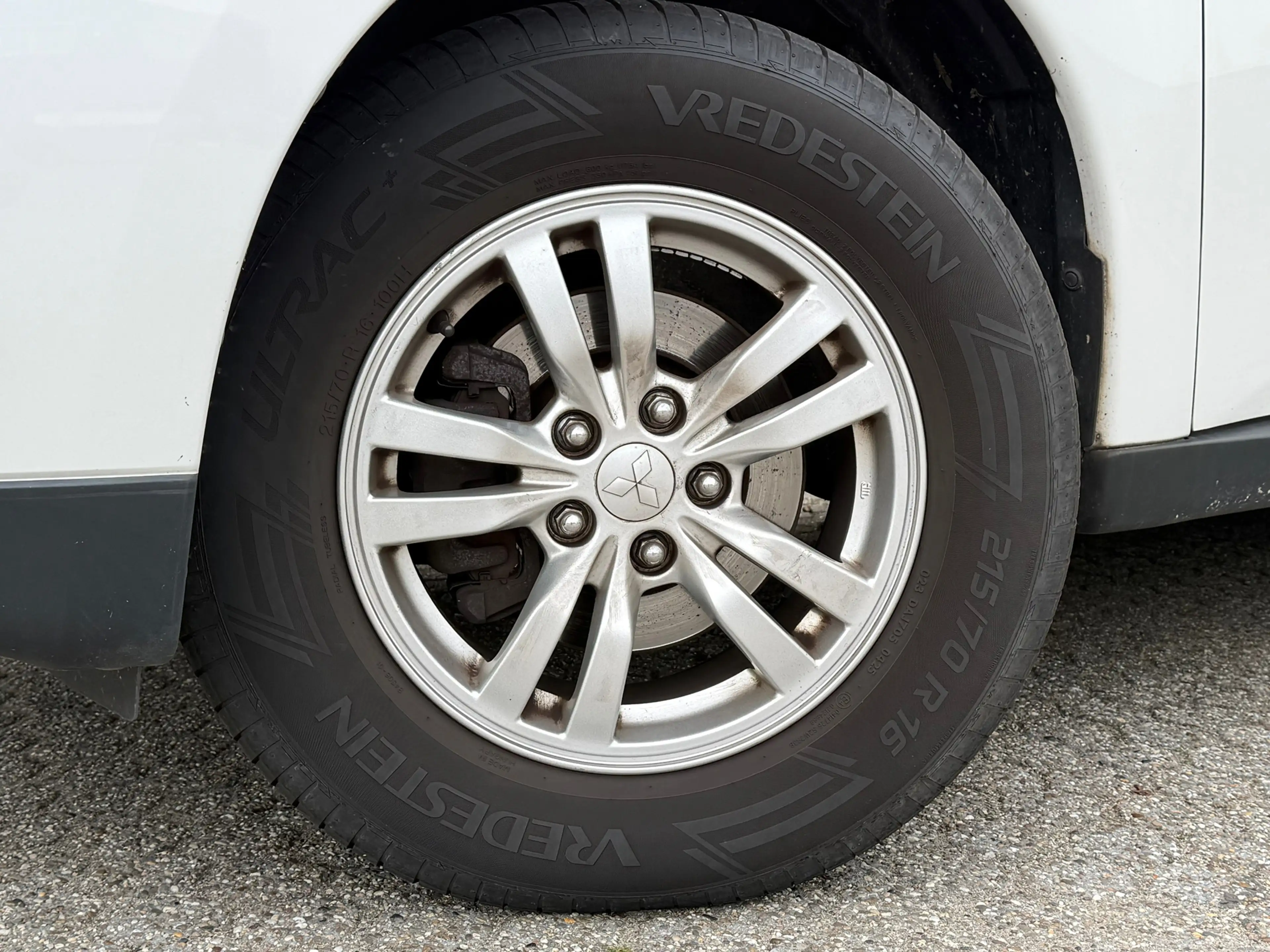 Mitsubishi Outlander 2.0 Intense Automaat Airco Cruise PDC NAP — photo 2