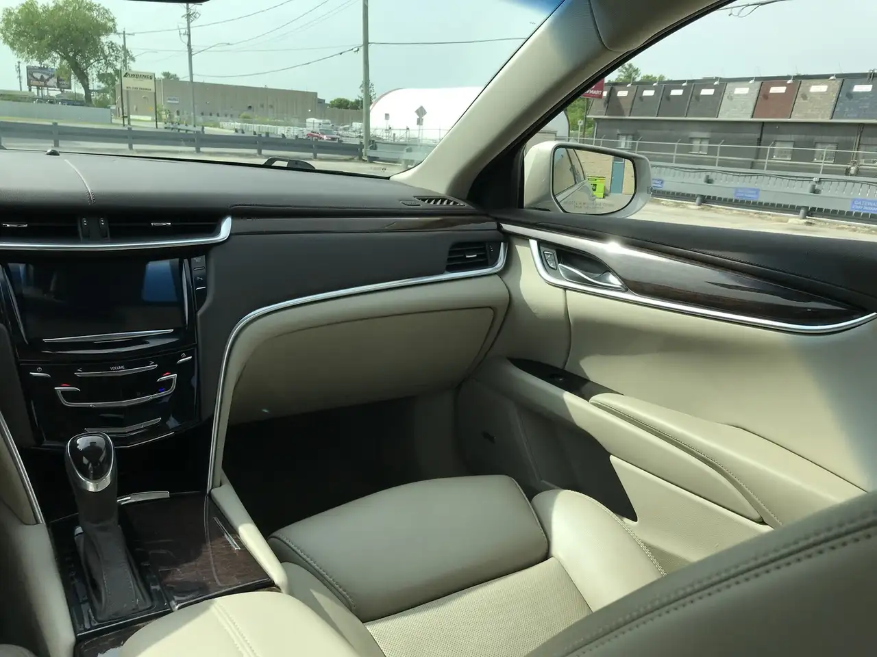 Cadillac XTS снимка Cadillac XTS