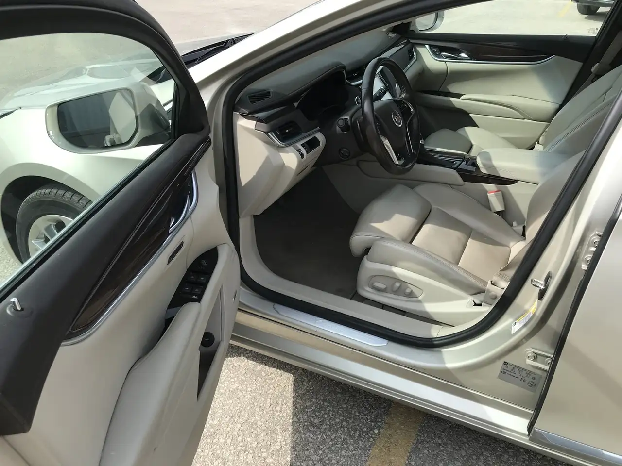 Cadillac XTS снимка Cadillac XTS
