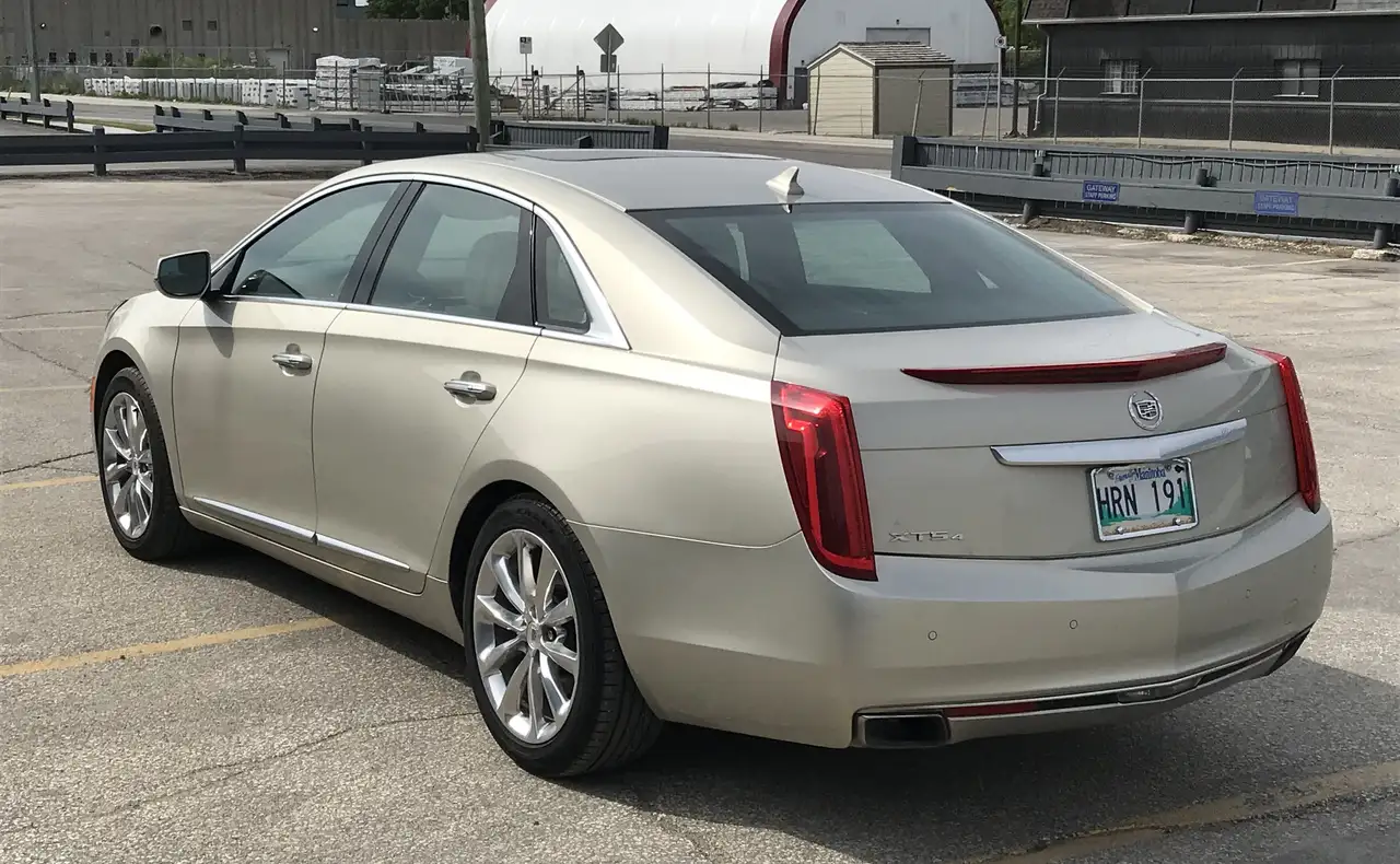 Cadillac XTS снимка Cadillac XTS