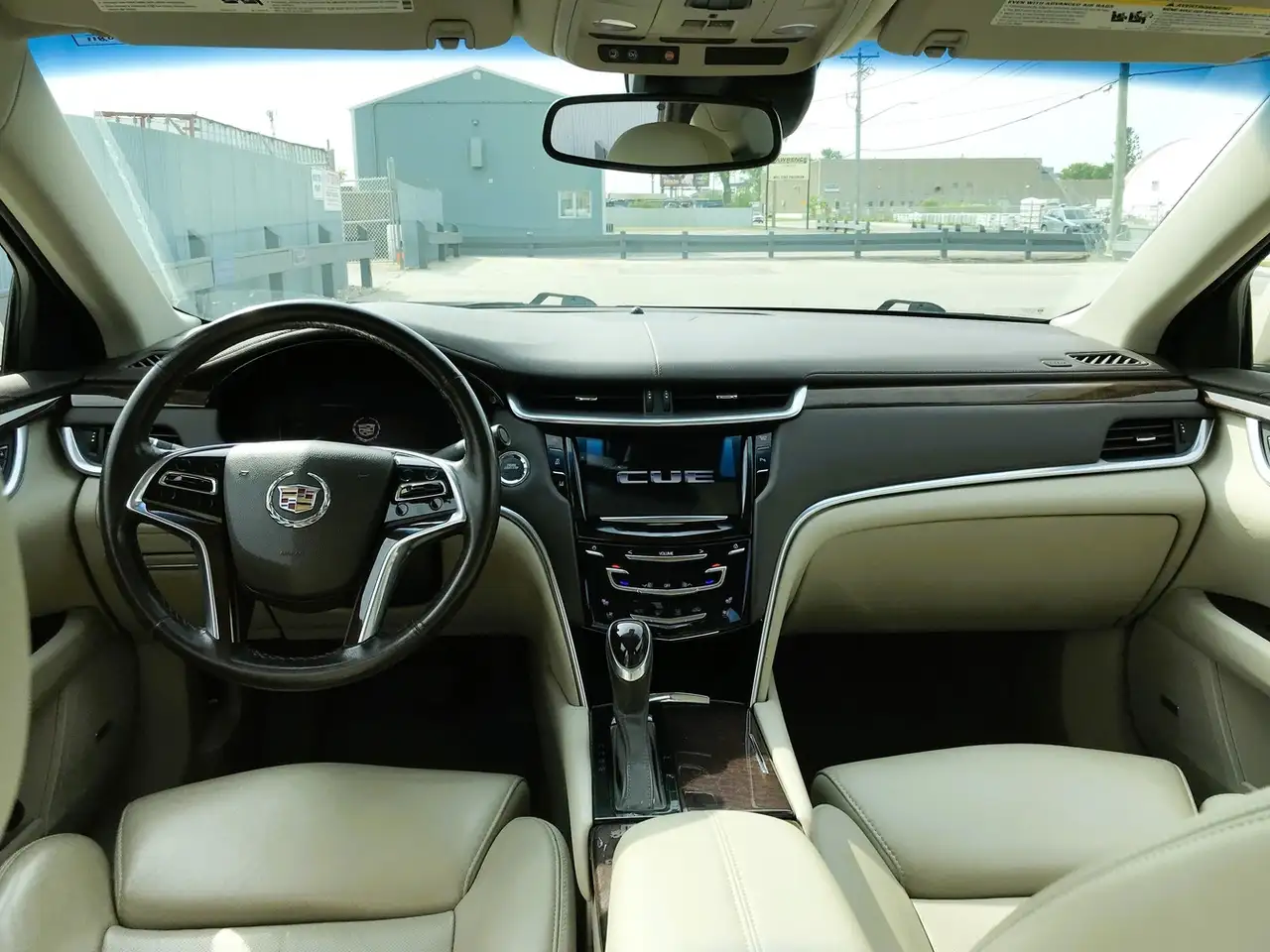 Cadillac XTS снимка Cadillac XTS