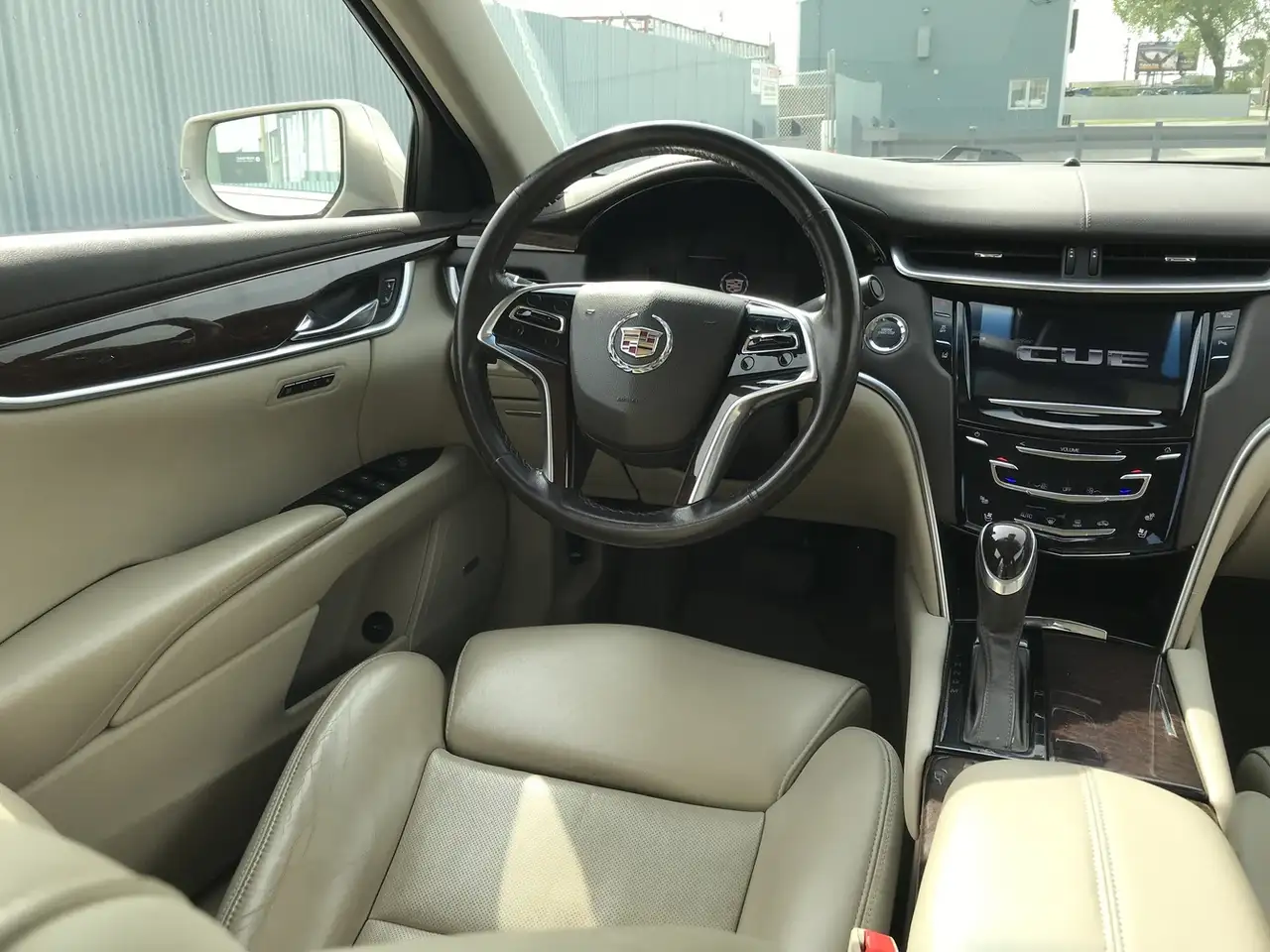 Cadillac XTS снимка Cadillac XTS