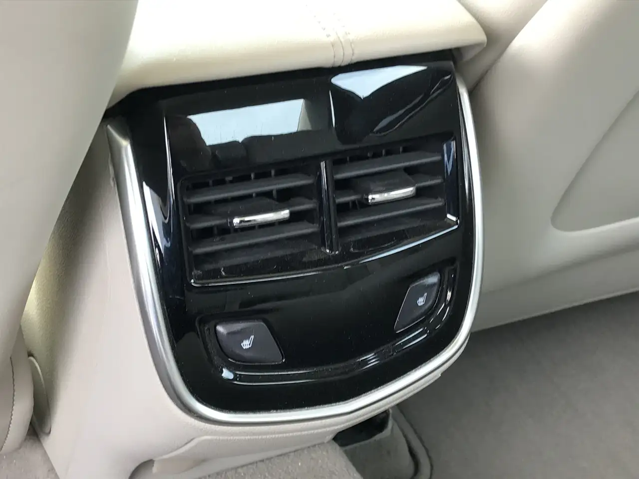 Cadillac XTS снимка Cadillac XTS