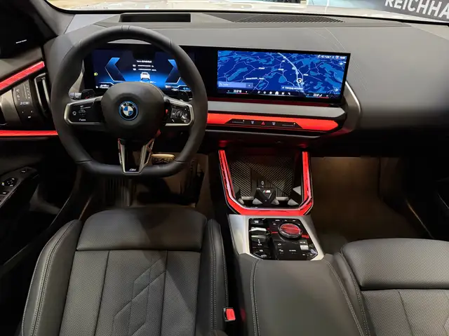 BMW X3 view 12