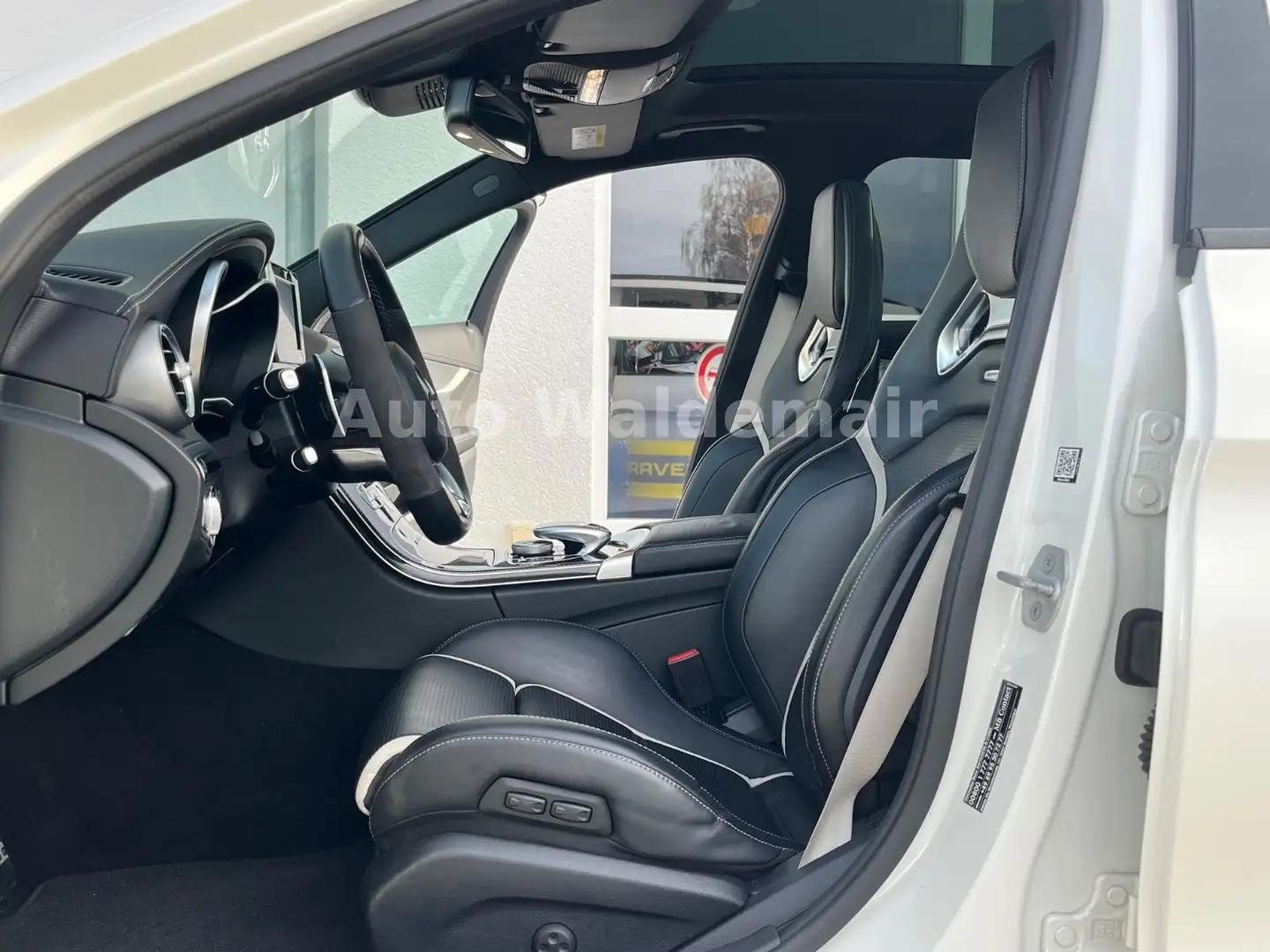 Mercedes-Benz C 63 AMG C 63 S T AMG Schalensitz Carbonpaket AMG Drivers Weiß - 2