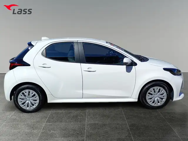 Toyota Yaris view 7