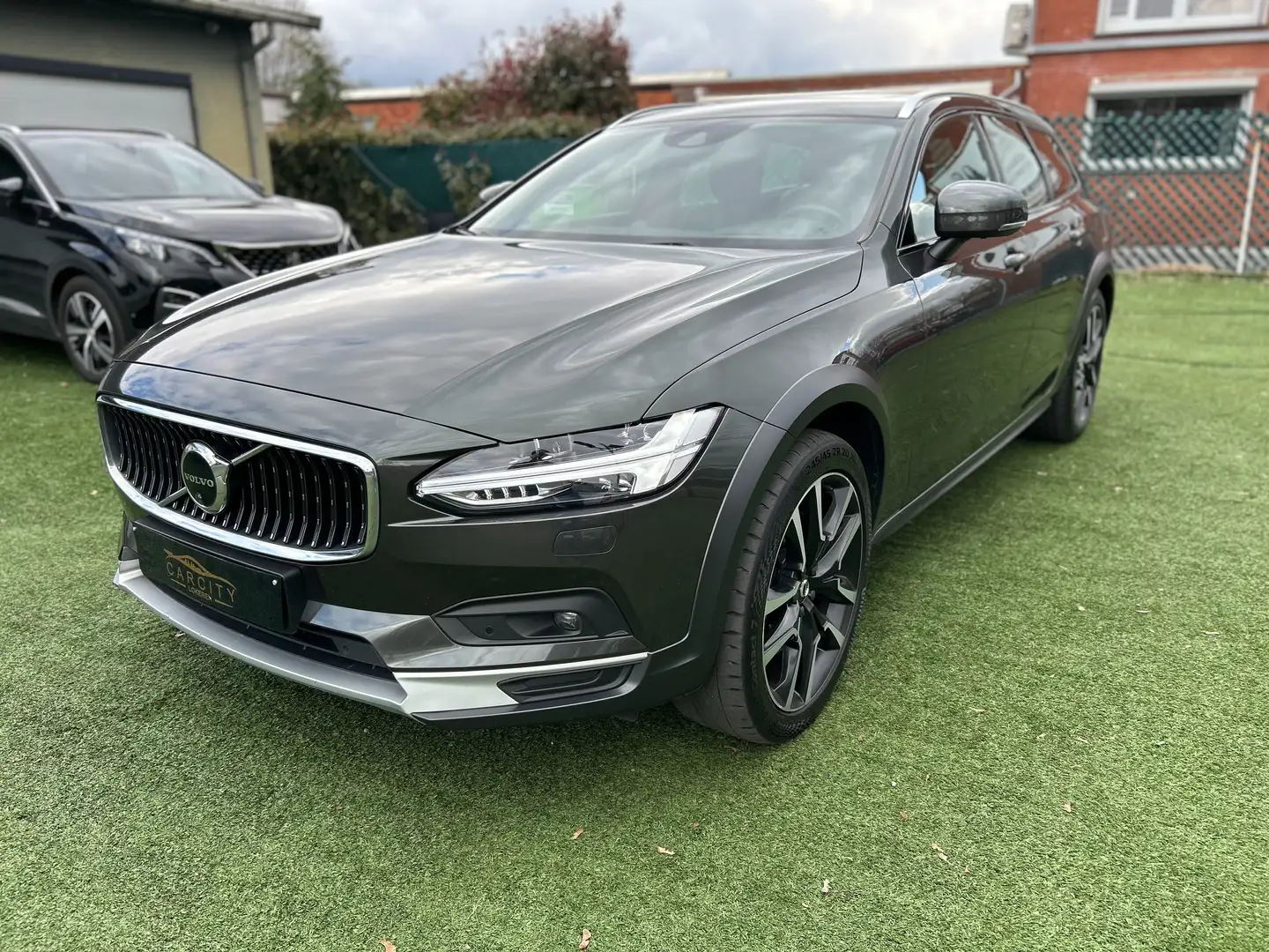 Volvo V90 Cross Country 2.0 B5 AWD INSCRIPT*1ST EIGENAAR*360°CAMER*BTW Verde - 1