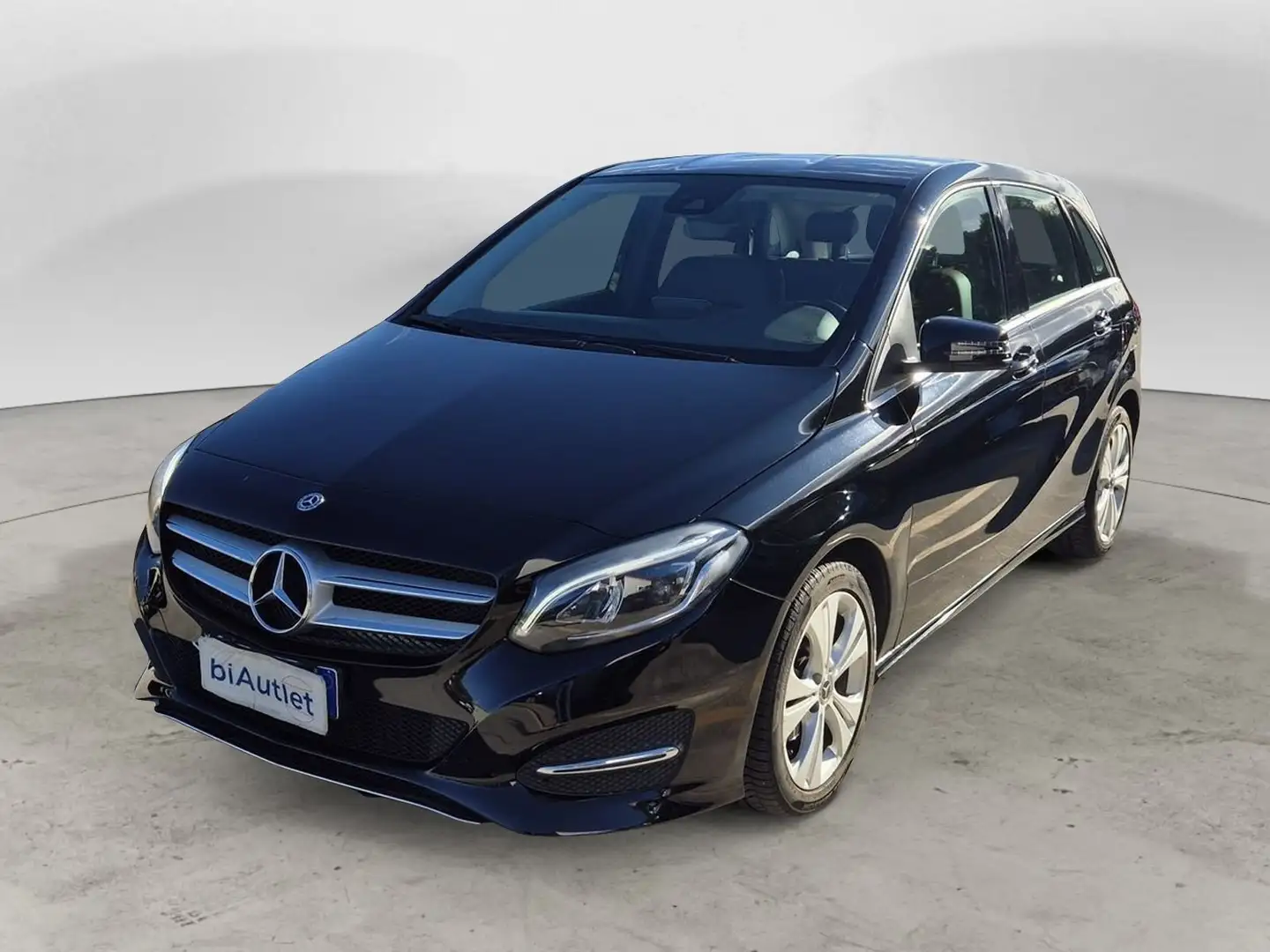 Mercedes-Benz B 180 B 180 d Sport Next auto Zwart - 1