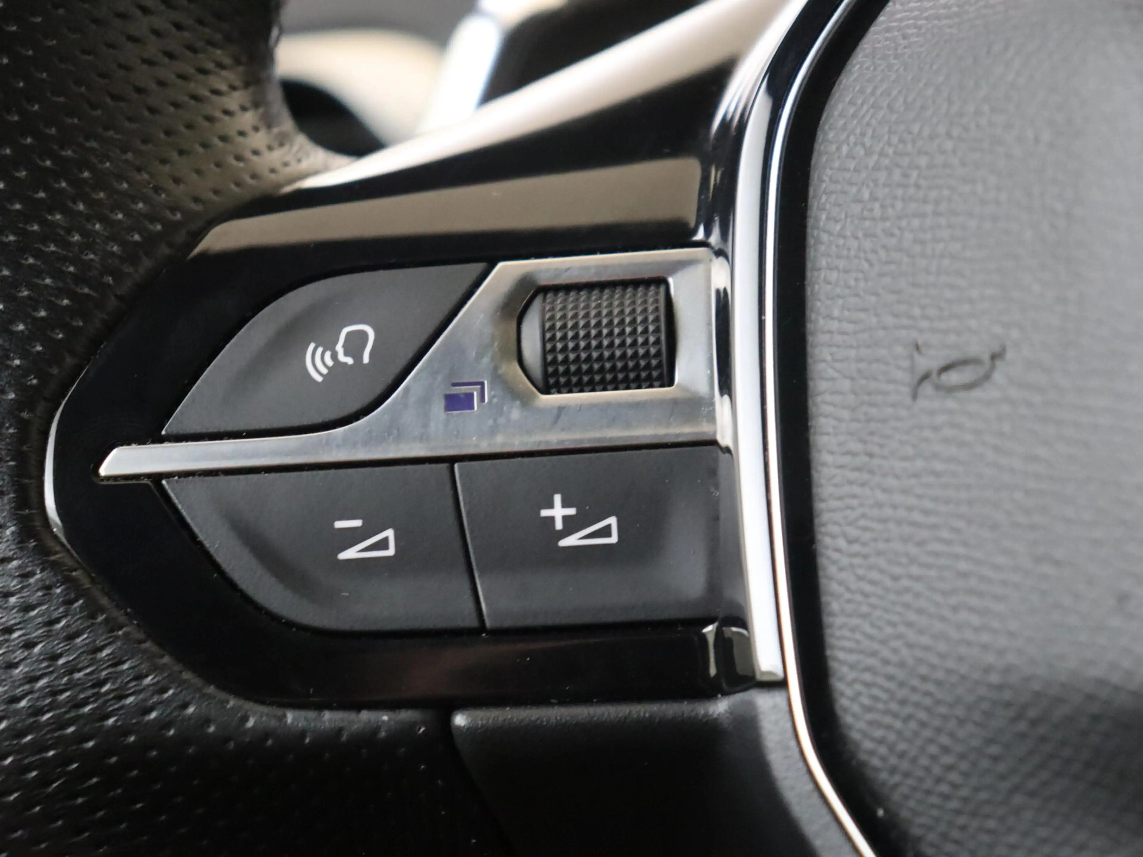 Peugeot 3008 1.2 PureTech GT | Panoramisch schuifdak | Adaptiev — photo 12