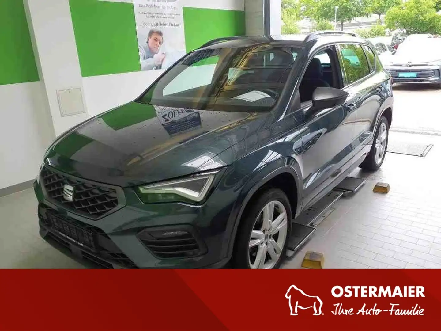SEAT Ateca FR 1.5TSI 150PS DSG LED.ACC.360°.NAVI.SHZG.DACHHI. Vert - 1