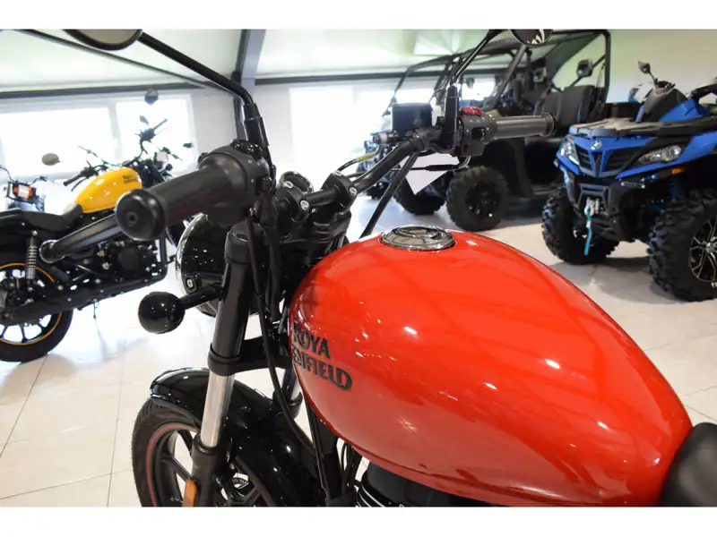 Royal Enfield Meteor 350 - foto 5