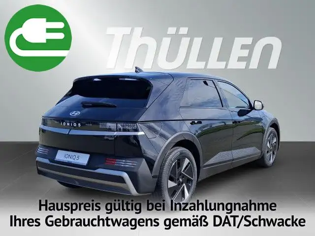 Hyundai Ioniq 5 view 2