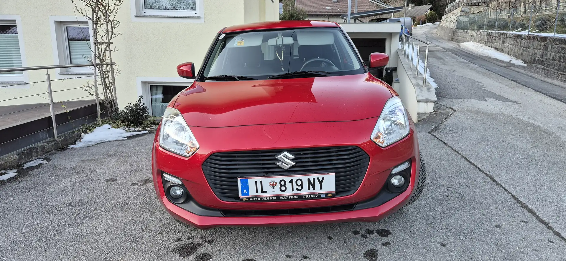 Suzuki Swift Swift 1,2 DualJet Allgrip Shine Allrad Rot - 2