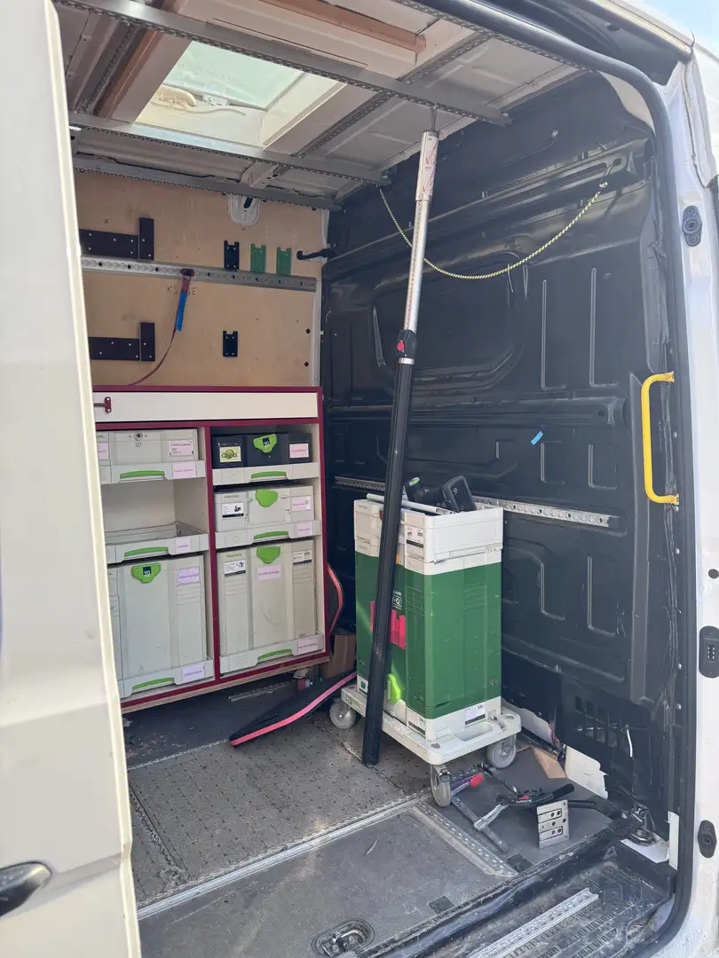Volkswagen Crafter Hochdach Kasten 35 EcoProfi FWD lang bijela - 2