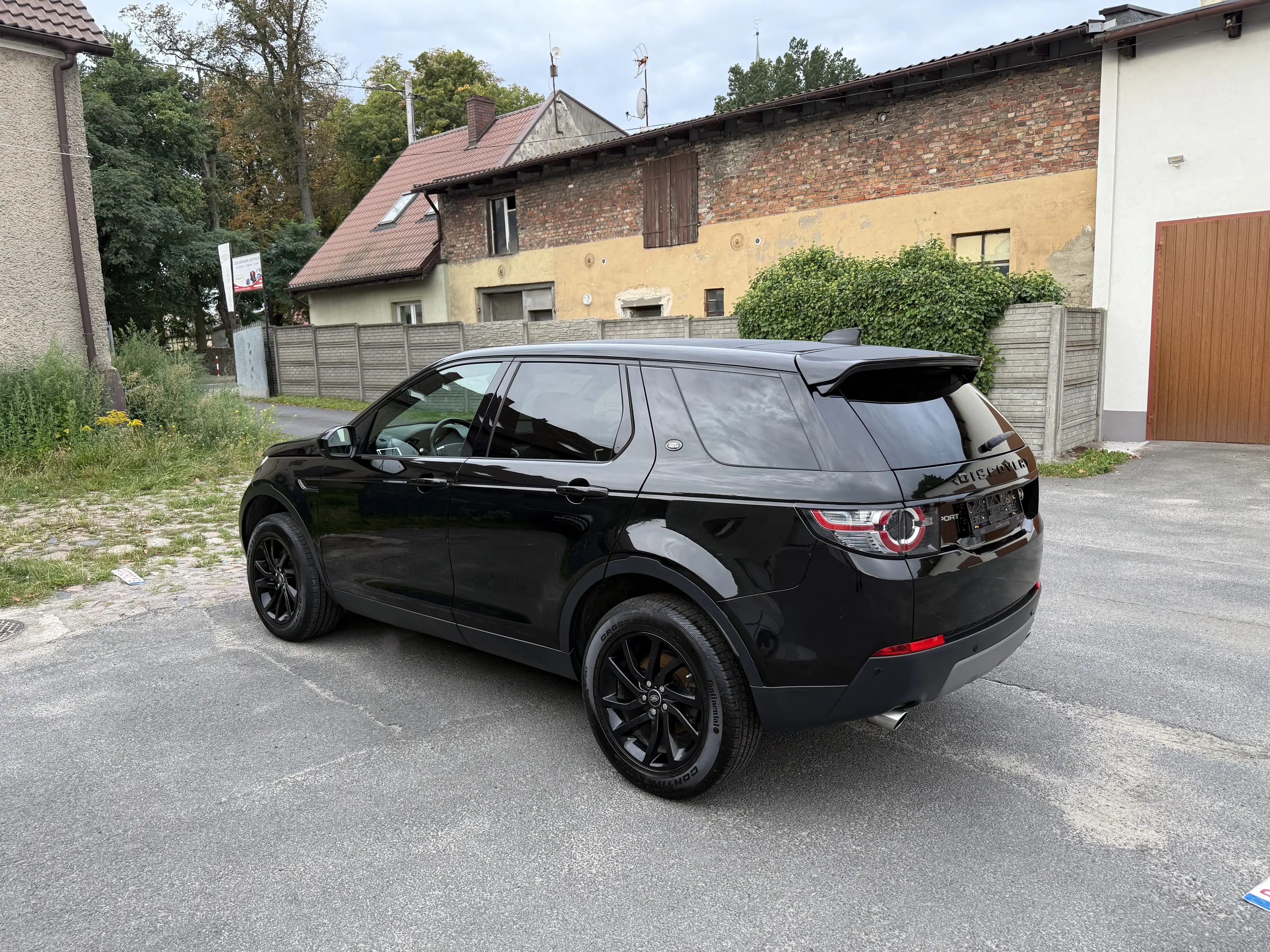 Land Rover Discovery Sport TD4 Aut. Pano, AHK, Verstärkte Steuerkette, 1Hd — photo 7