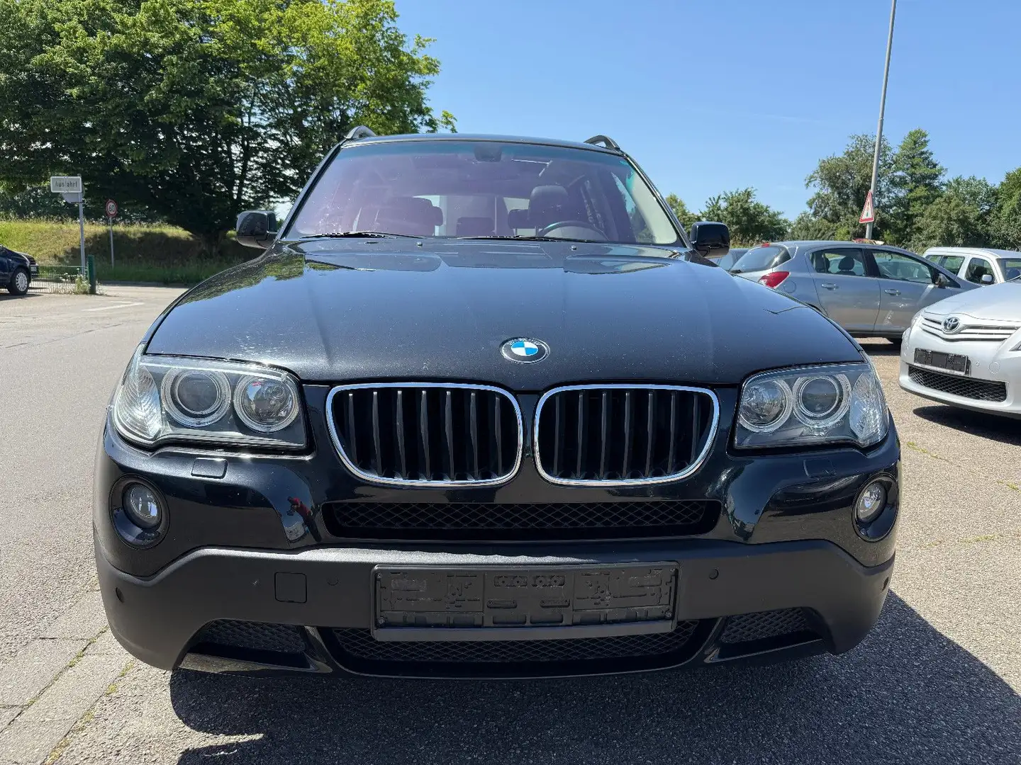 BMW X3 Baureihe 2.0d 150PS Diesel Allrad Tüv Neu Schwarz - 1