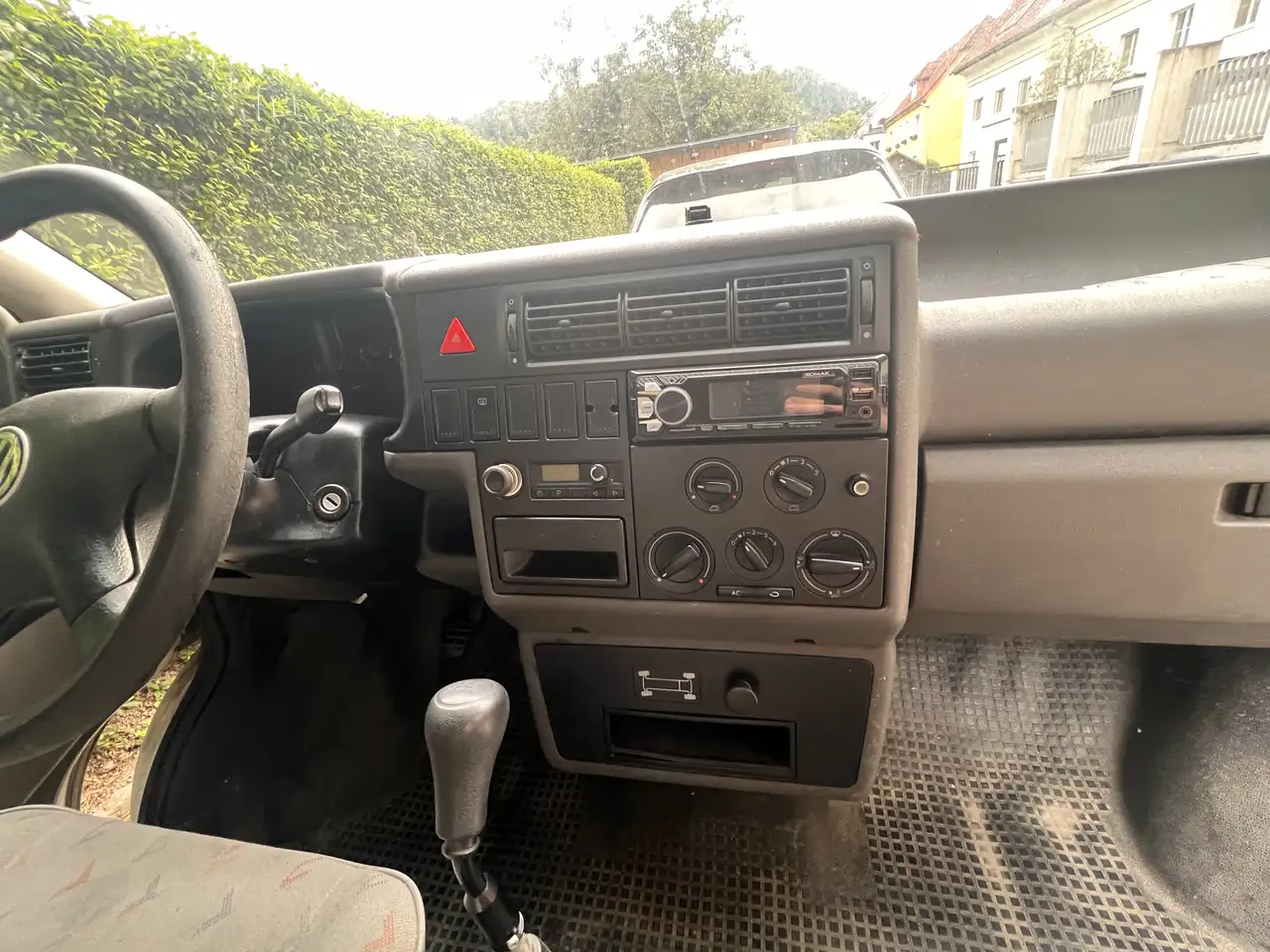 Volkswagen T4 Syncro / Hochdach / Gültiges Pickerl, foto 4