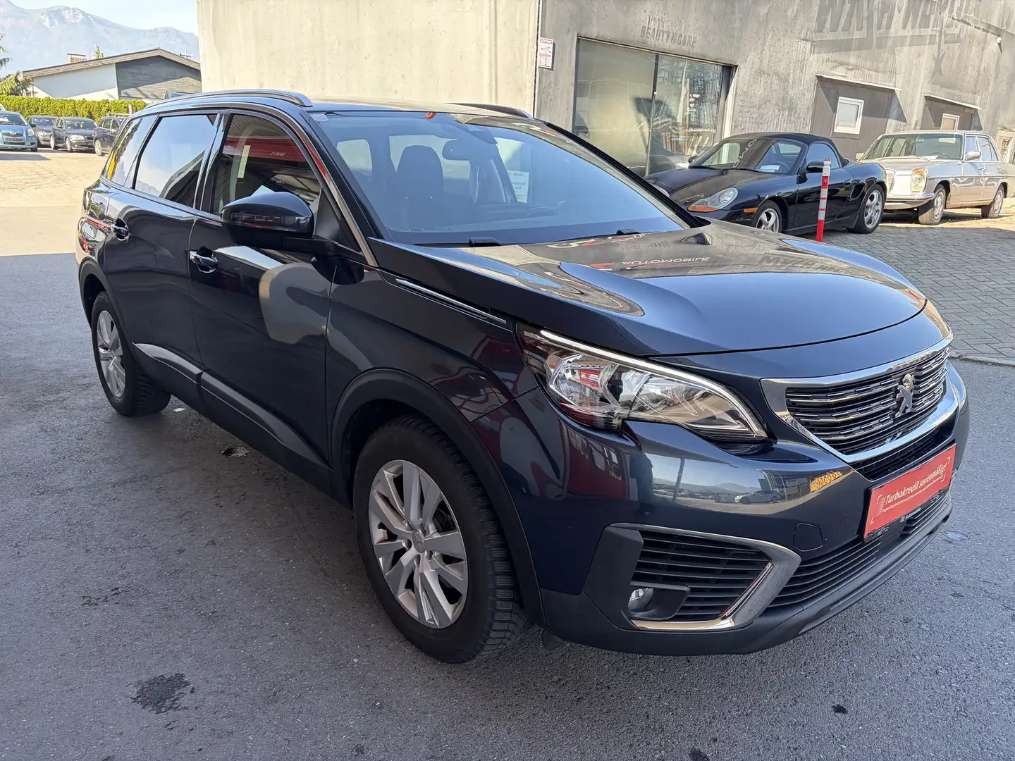 Peugeot 5008 Active Blau - 1