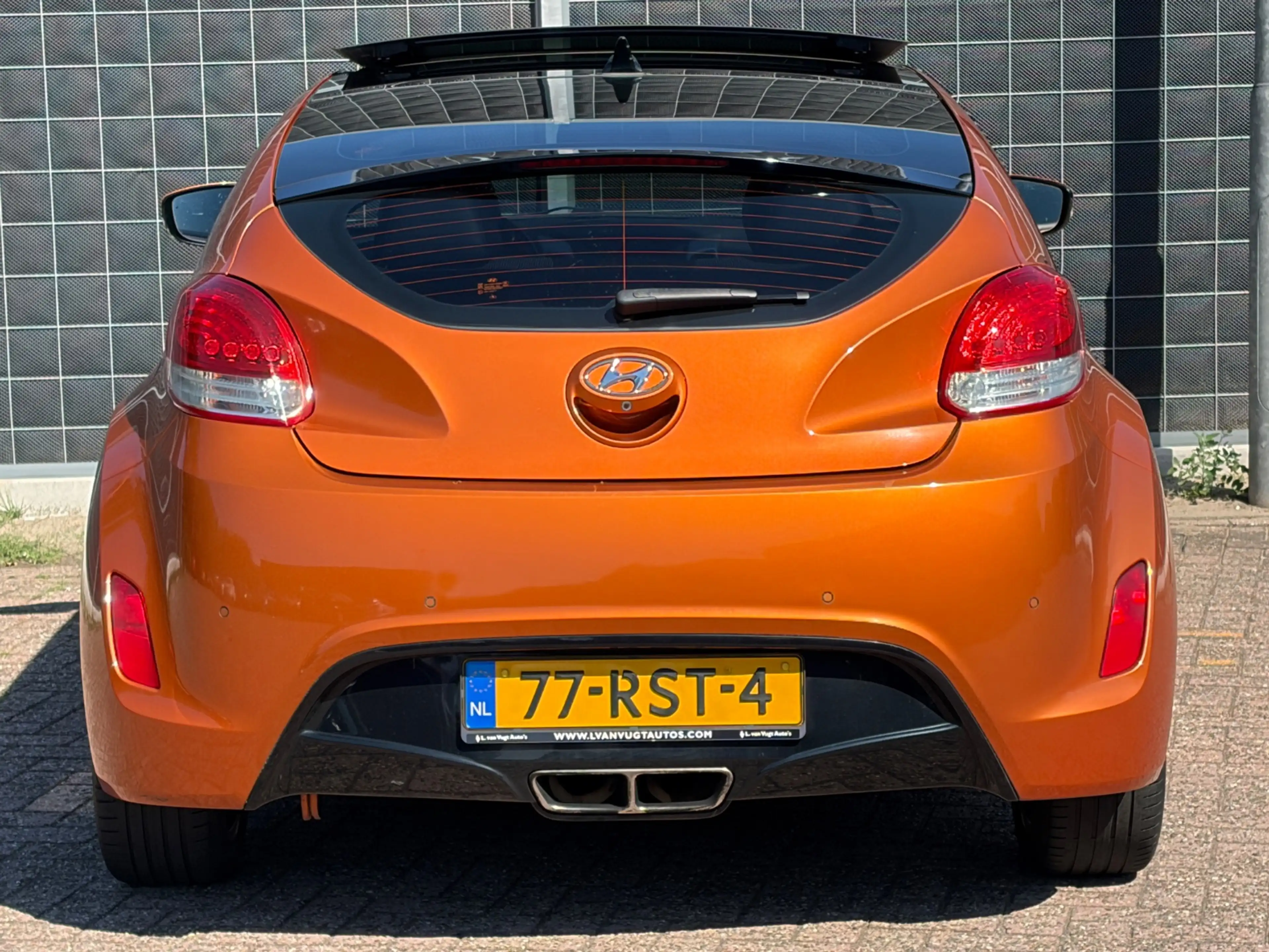 Hyundai VELOSTER 1.6 GDI i-Vision — photo 9