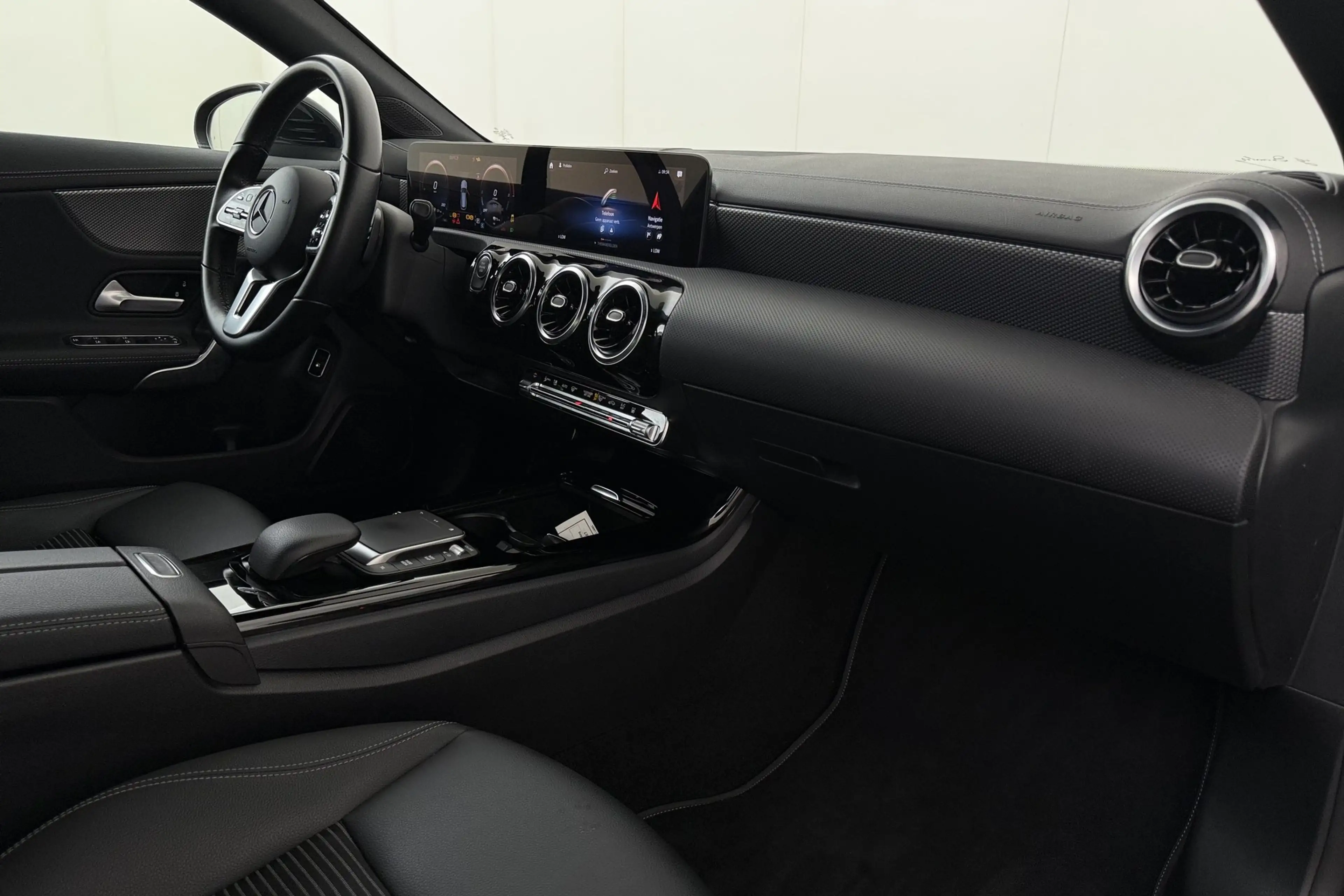 Mercedes-Benz CLA 250 e SHOOTING BRAKE  BUSINESS SOLUTION iA 8G-DCT PHEV — photo 11