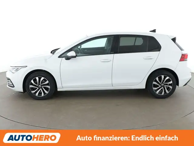 Volkswagen Golf view 3