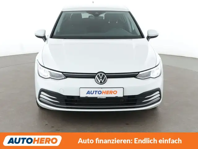 Volkswagen Golf view 9