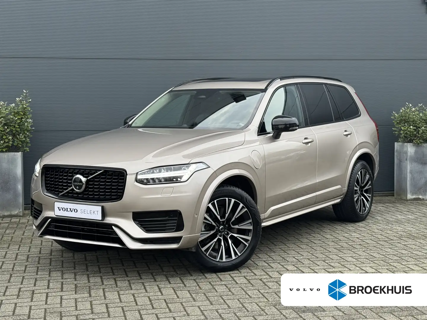 Volvo XC90 2.0 T8 Plug-in hybrid AWD Ultra Dark | Luchtvering Gris - 1