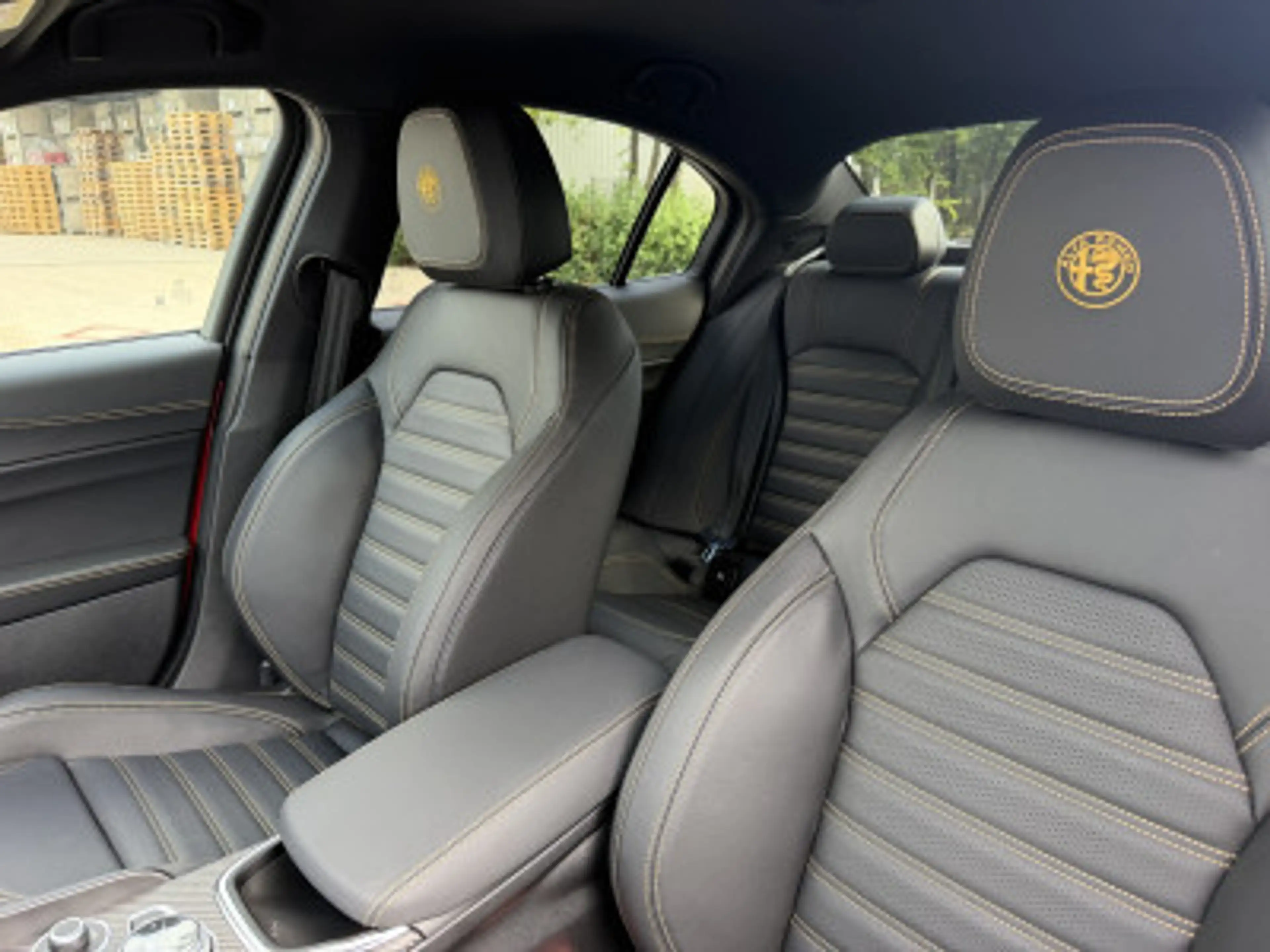 Alfa Romeo Giulia Quadrifoglio ORO I SOFORT! | 520PS — photo 17