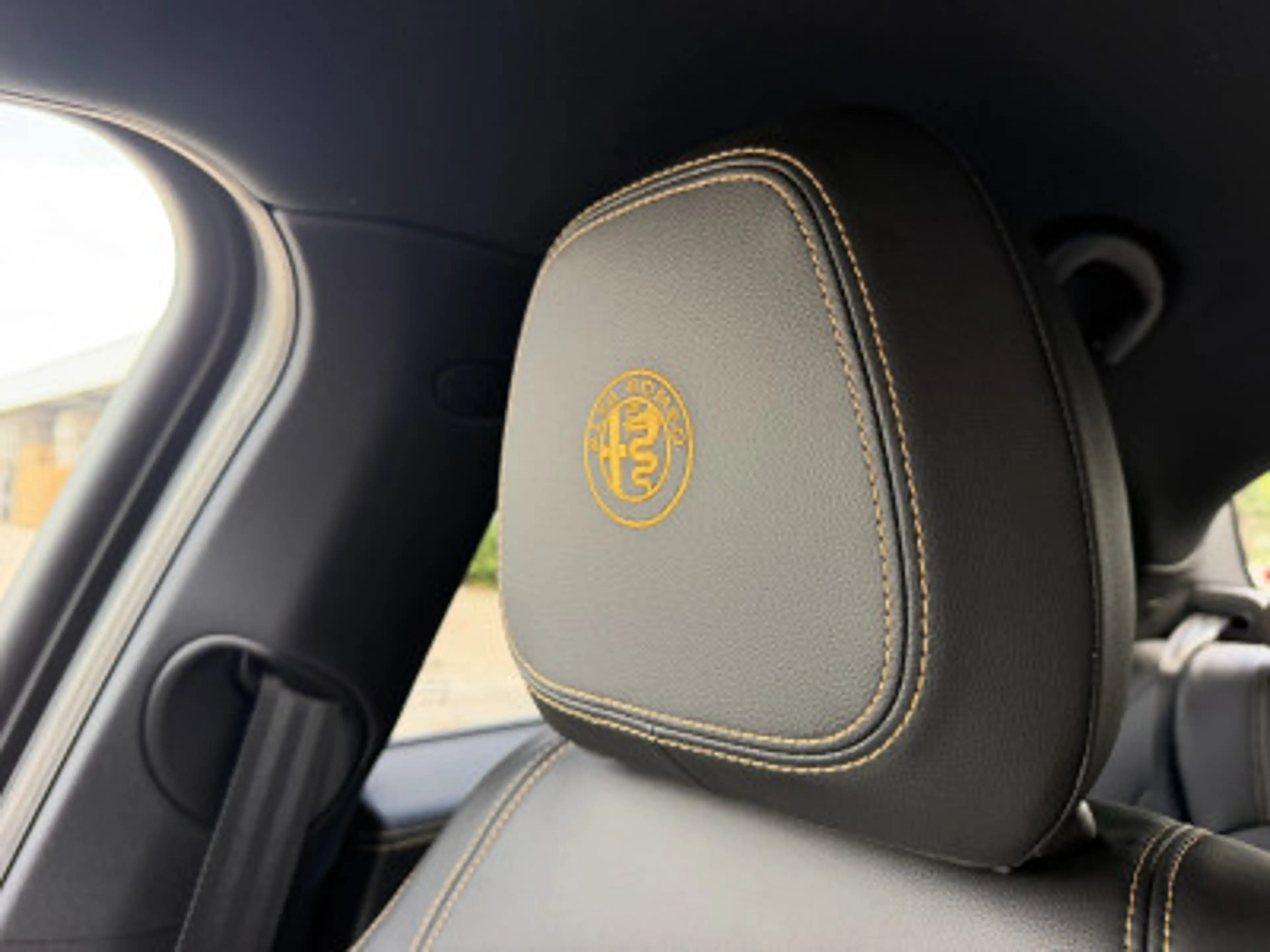 Alfa Romeo Giulia Quadrifoglio ORO I SOFORT! | 520PS — photo 20