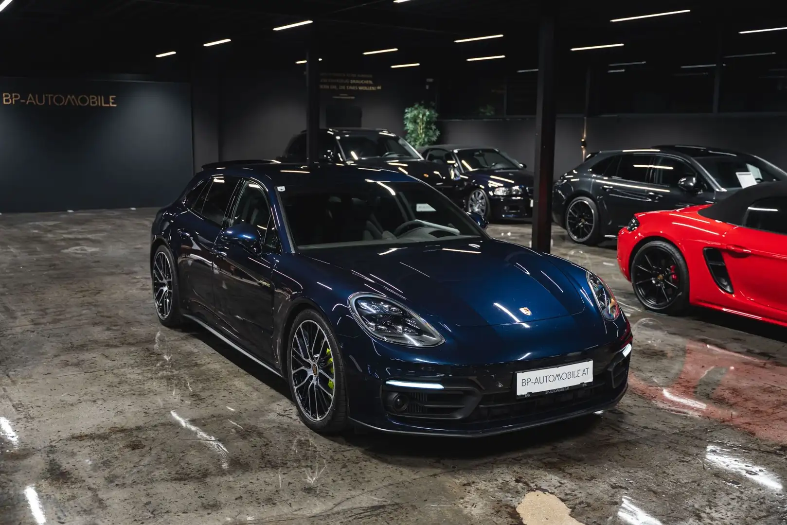 Porsche Panamera 4 S E-Hybrid PHEV Sport Turismo Aut. Blau - 2