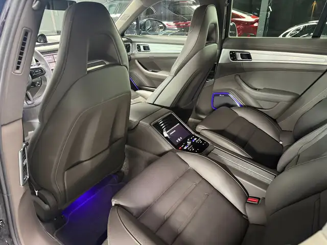 Porsche Panamera 4 S E-Hybrid PHEV Sport Turismo Aut. Ansicht 14
