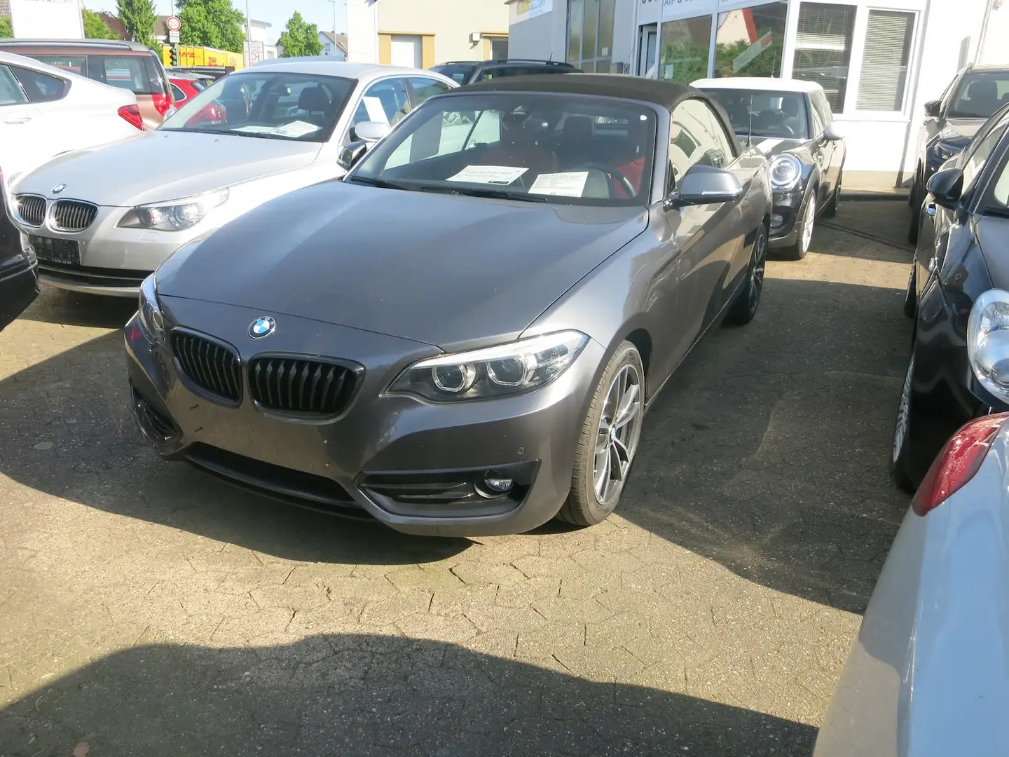 BMW 218 Sport Line,Automatik,Leder,Navi Grau - 2