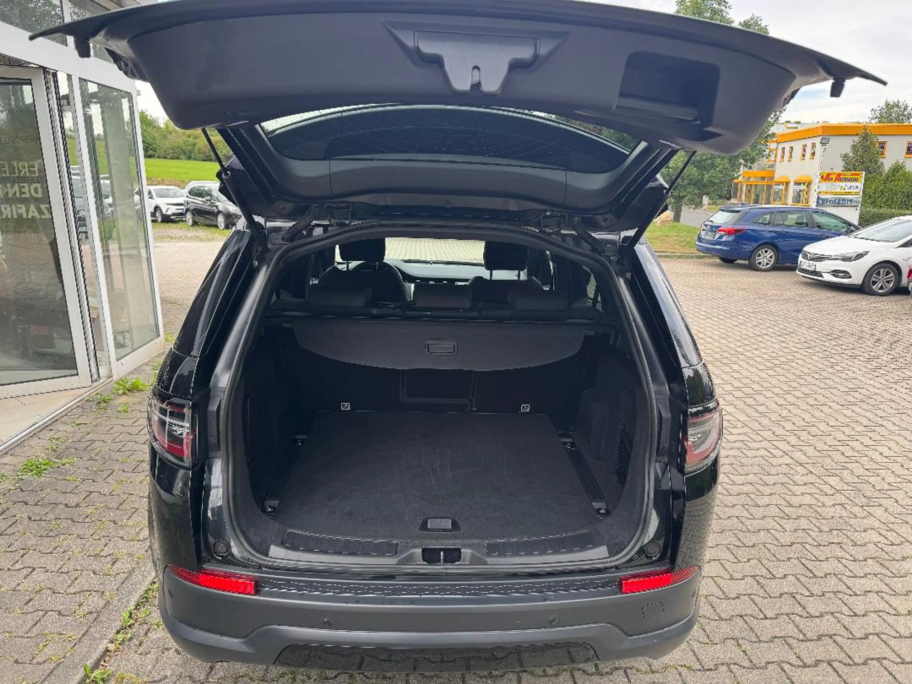 Land Rover Discovery Discovery Sport (02.2015->) S AWD — photo 6