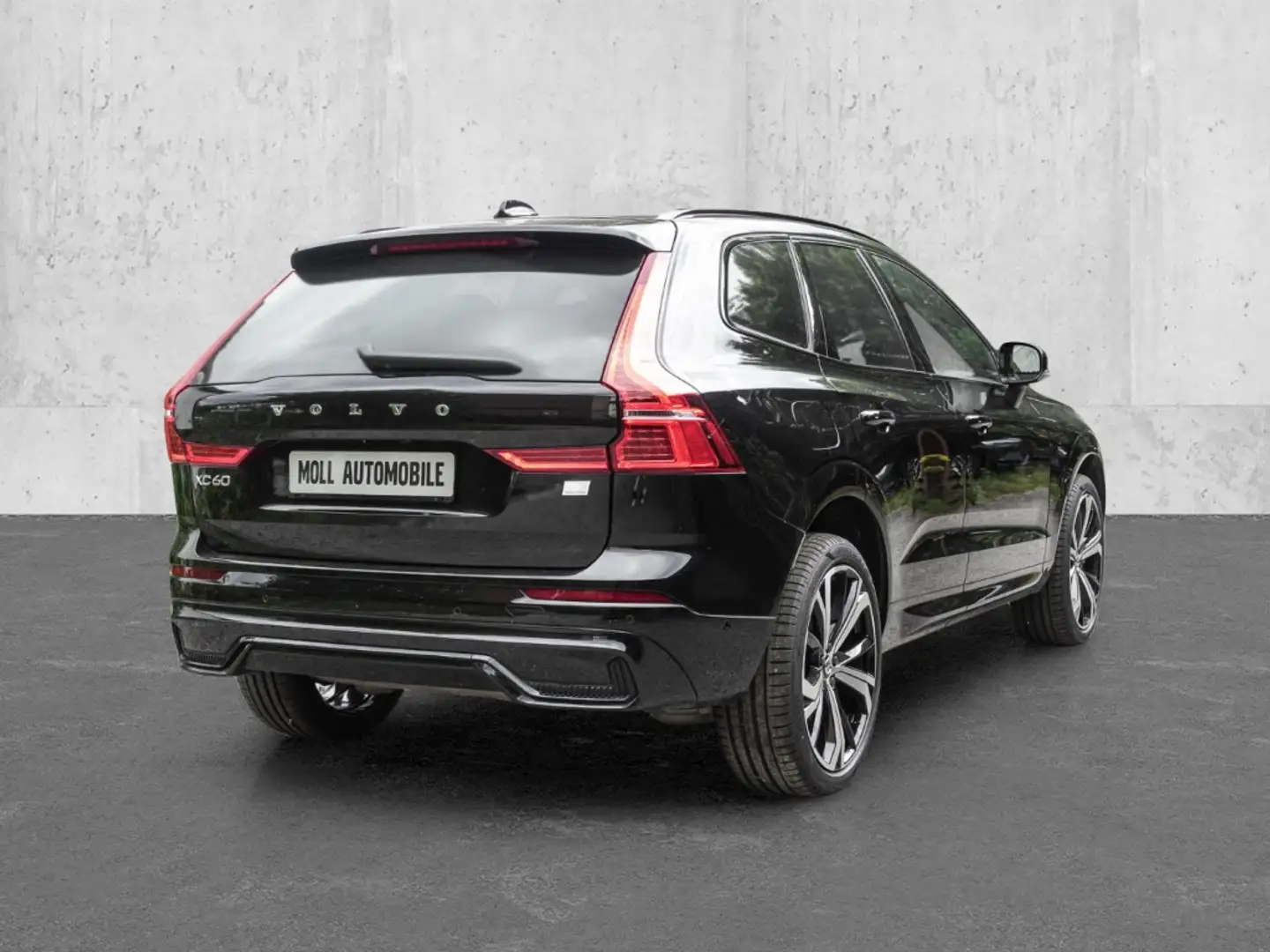 Volvo XC60 Ultra Dark Recharge Plug-In Hybrid AWD T8 Twin Eng Schwarz - 2