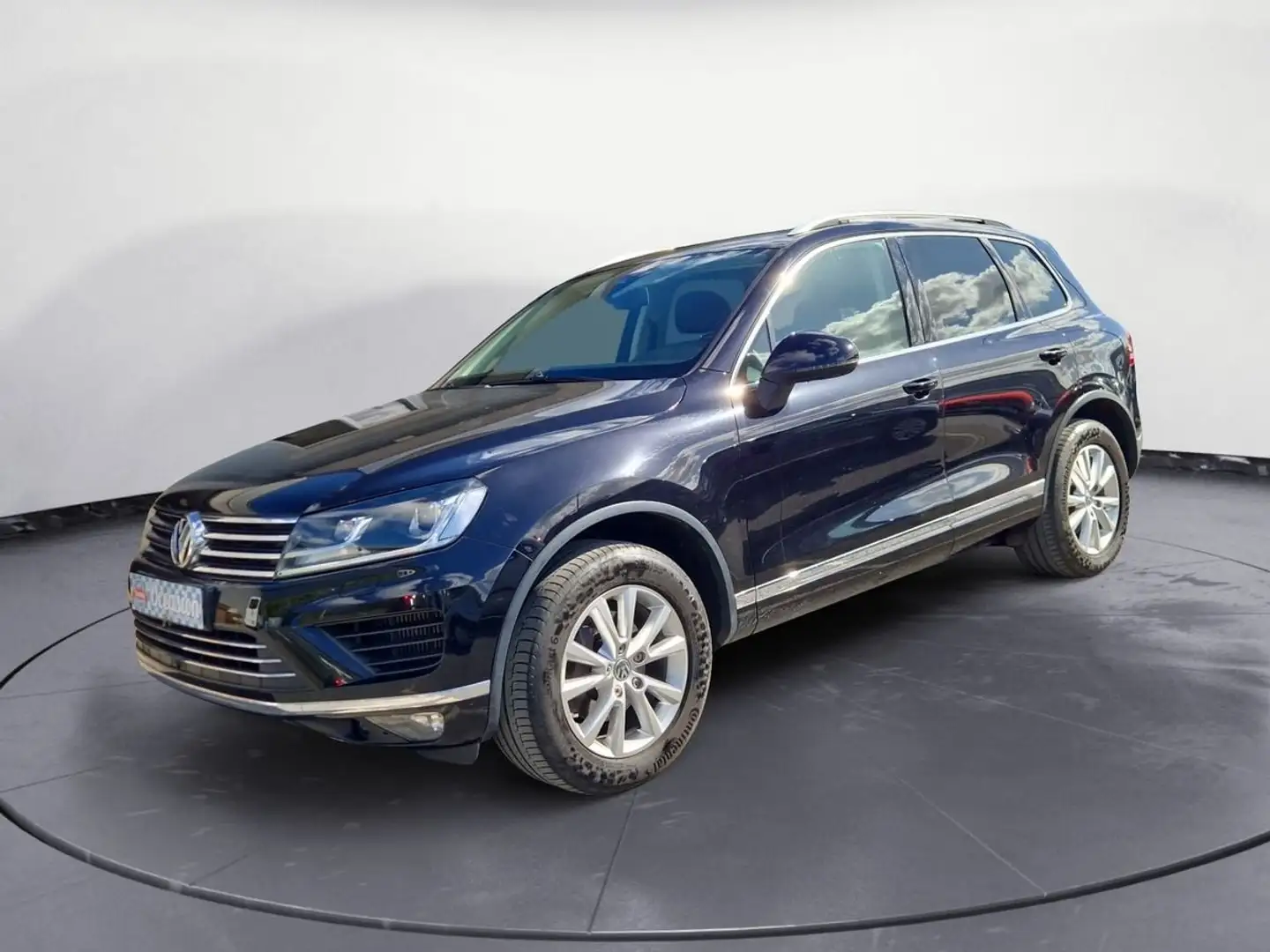 Volkswagen Touareg carat 3.0 v6 tdi 262 bmt tiptronic 8 4motion full toit ouvrant Noir - 2