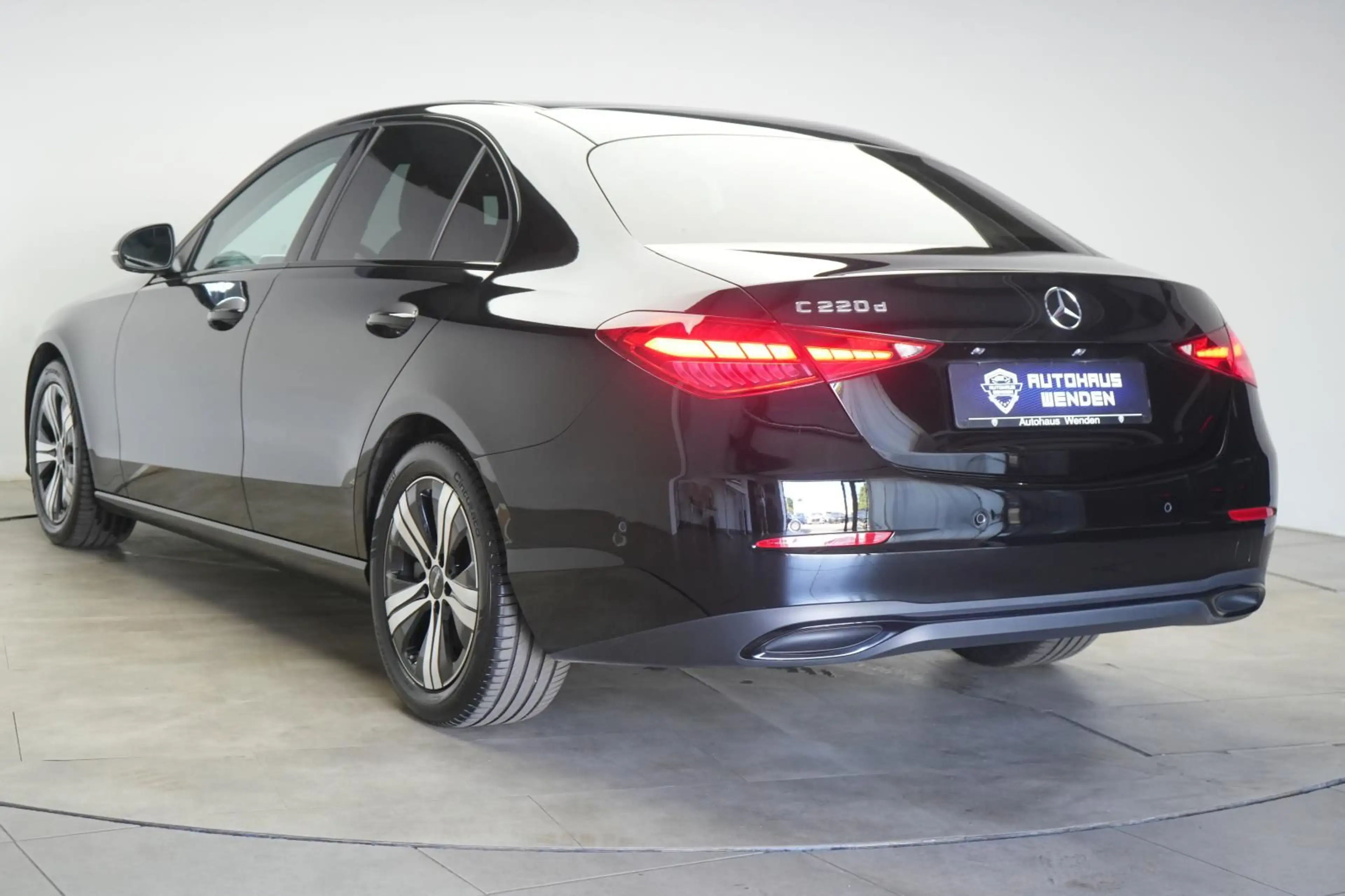 Mercedes-Benz C 220 d 9G-Tronic Avantgarde Temp/Kamera/Lane/Si — photo 4
