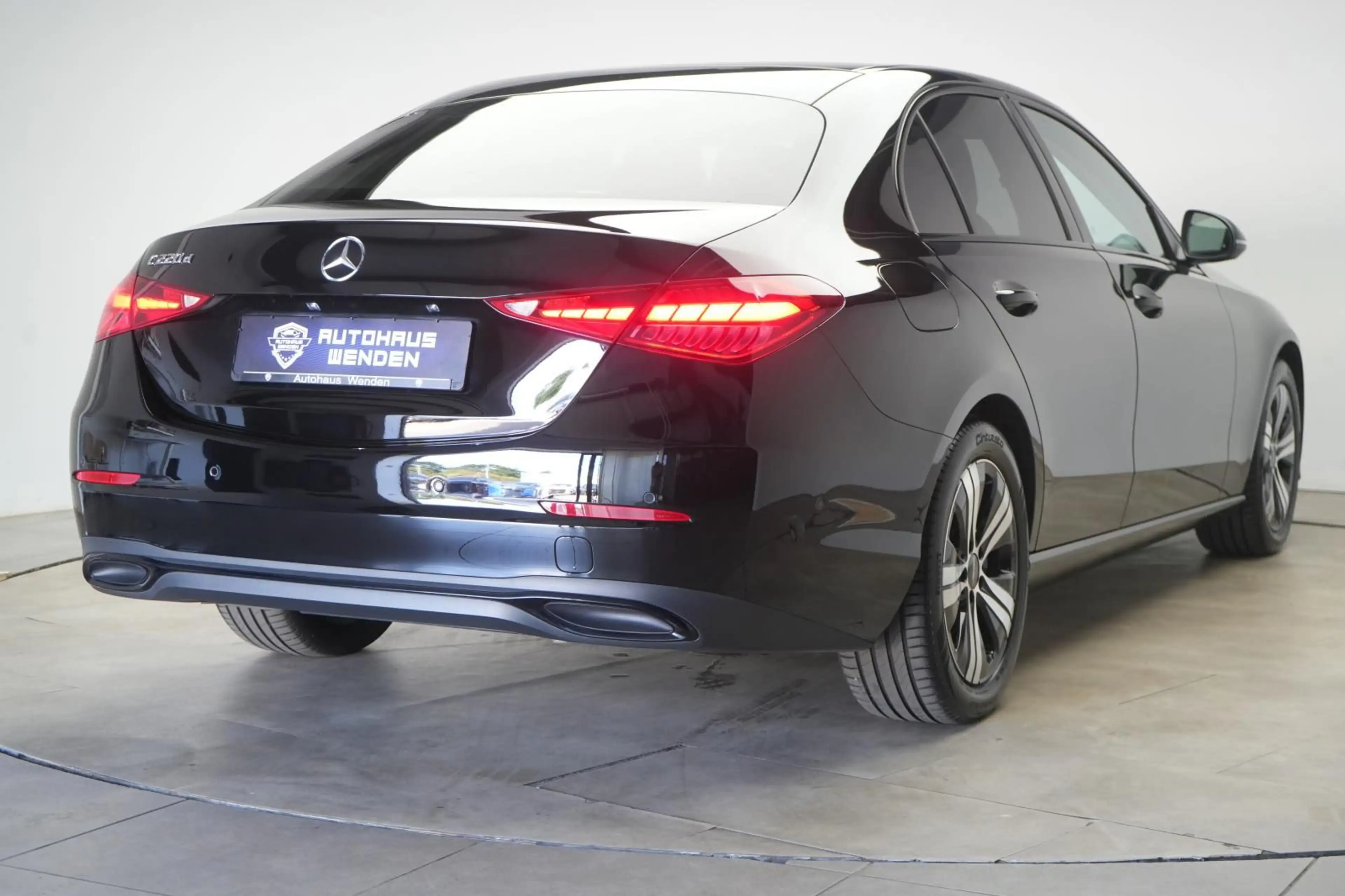 Mercedes-Benz C 220 d 9G-Tronic Avantgarde Temp/Kamera/Lane/Si — photo 6