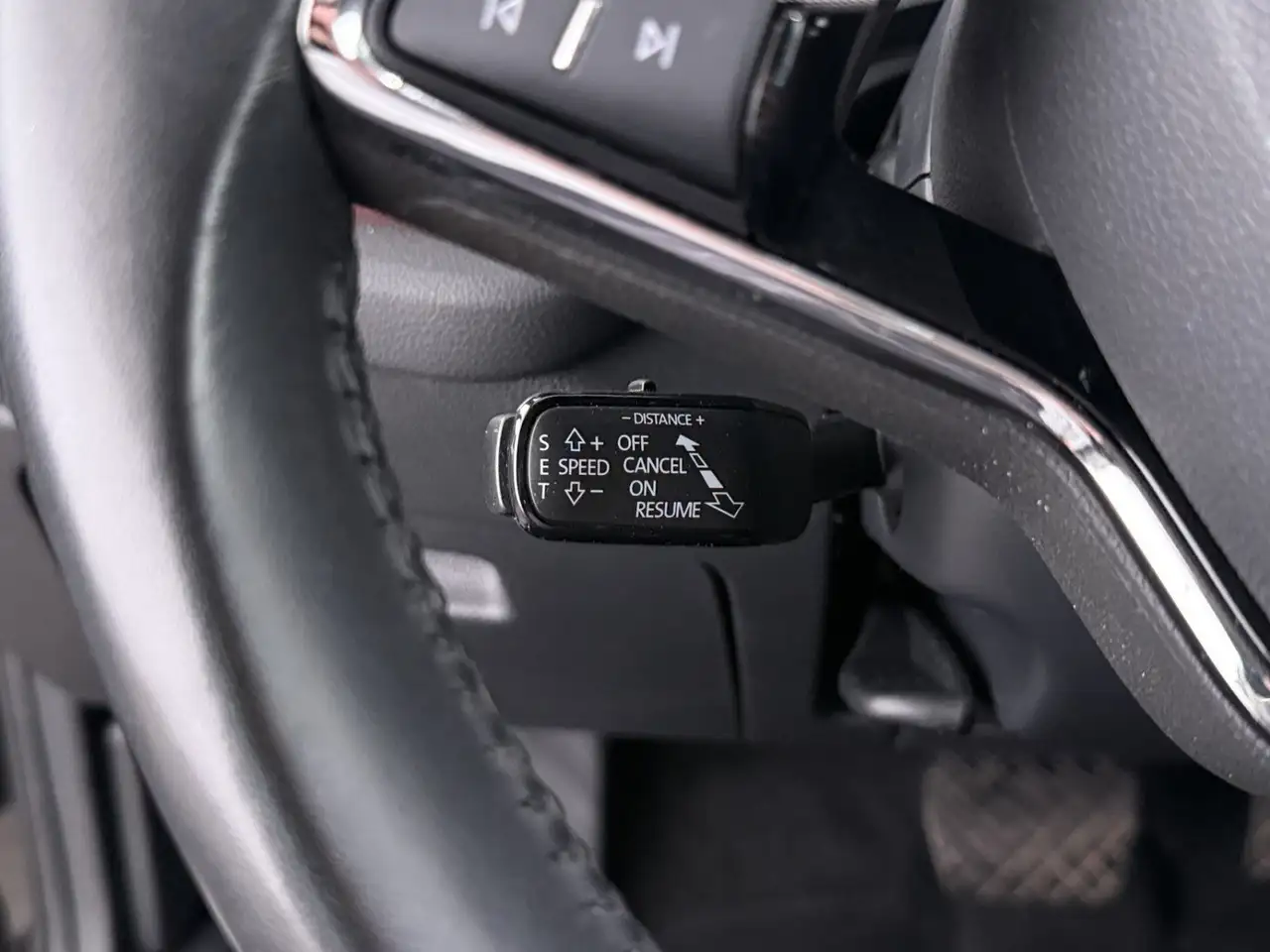 Skoda Octavia Combi 2.0 TDI Style Aut MATRIX AHK RADAR, миниатюра 21