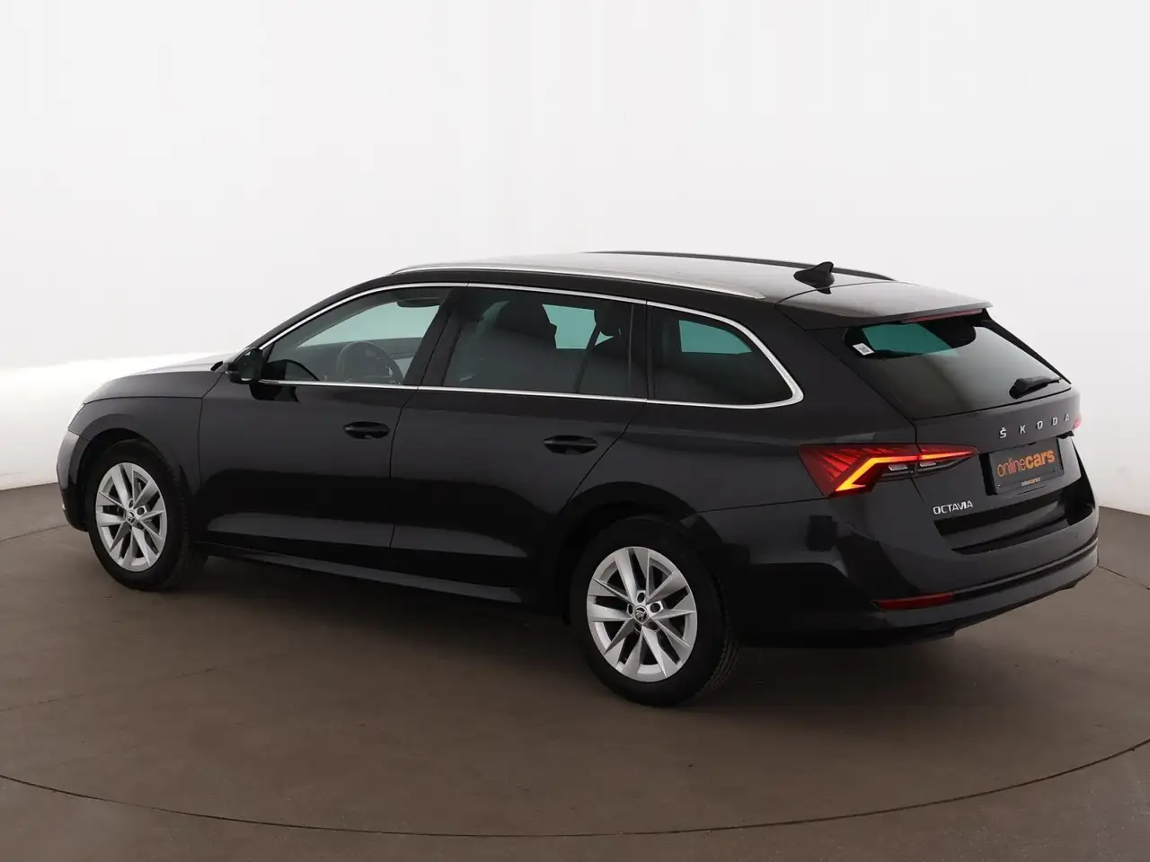 Skoda Octavia Combi 2.0 TDI Style Aut MATRIX AHK RADAR, миниатюра 6