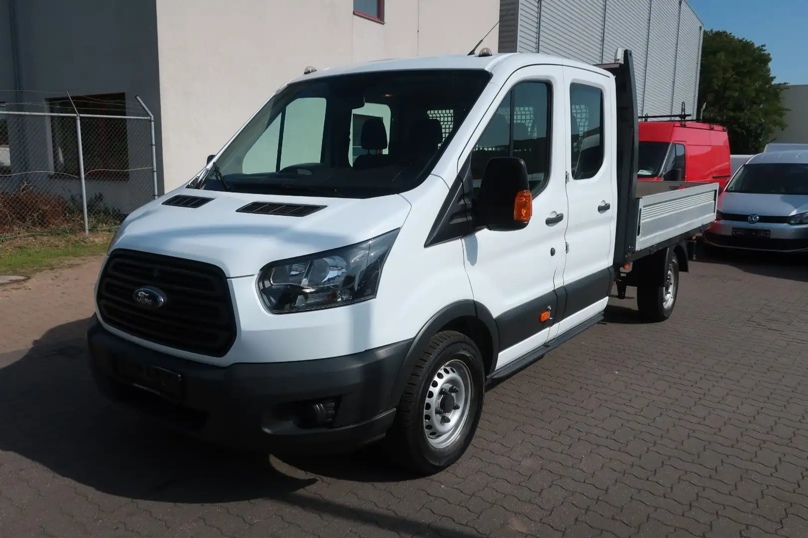 Ford Transit Pritsche 350 L3 DoKa 1. Hand / AHK / 7 Sitzer Weiß - 1