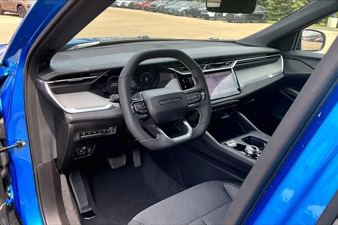 Jeep Cherokee снимка Jeep Cherokee
