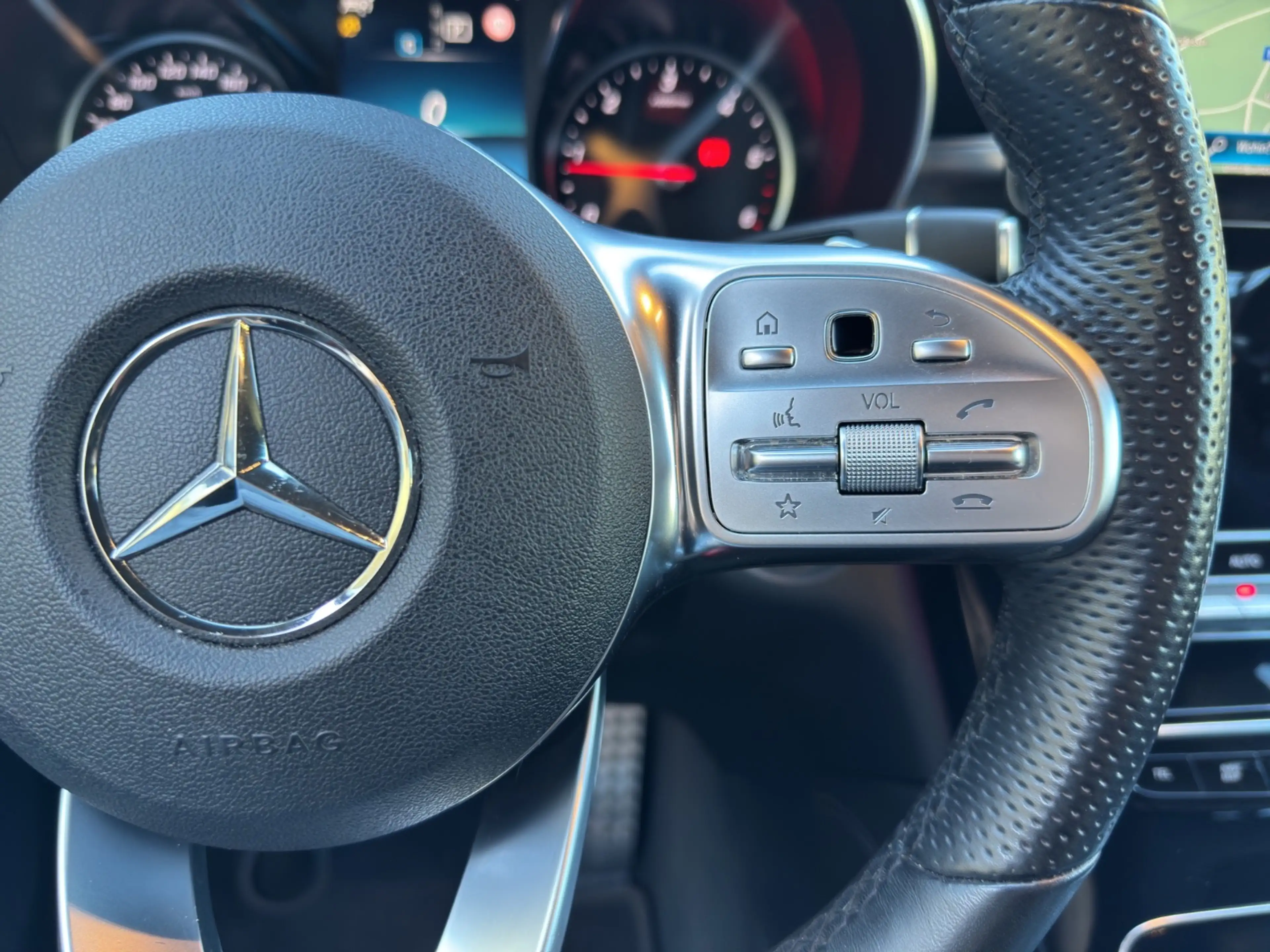 Mercedes-Benz GLC 220 d 4MATIC Coupé Leder FAP Klima Shz Ambi — photo 14