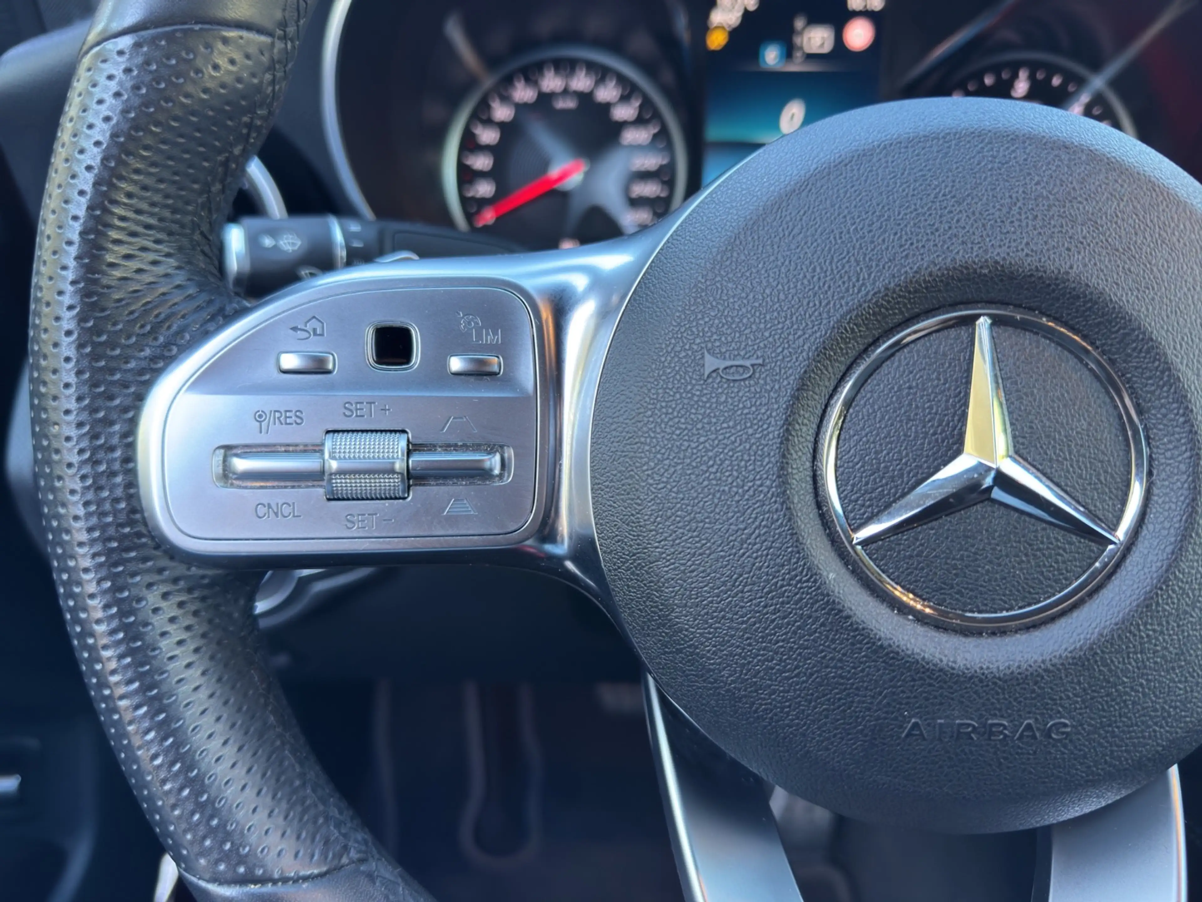 Mercedes-Benz GLC 220 d 4MATIC Coupé Leder FAP Klima Shz Ambi — photo 13