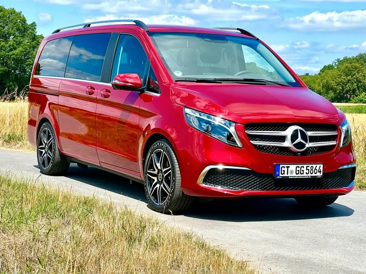 Mercedes-Benz V 220 AMG EDITION lang Vollausstattung Rojo - 1