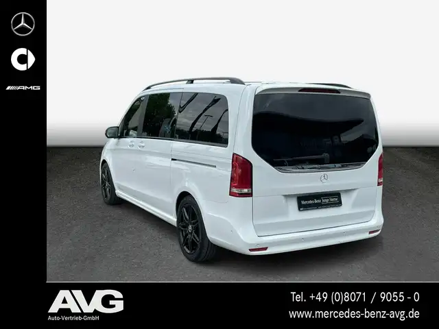 Mercedes-Benz V-Class view 4