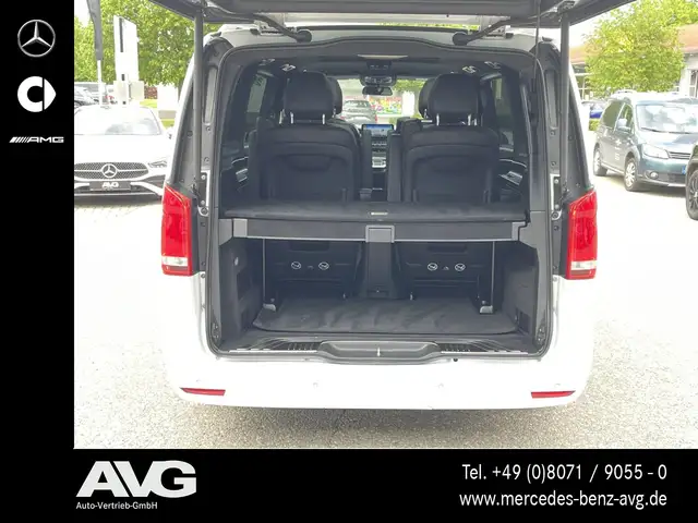 Mercedes-Benz V-Class view 5