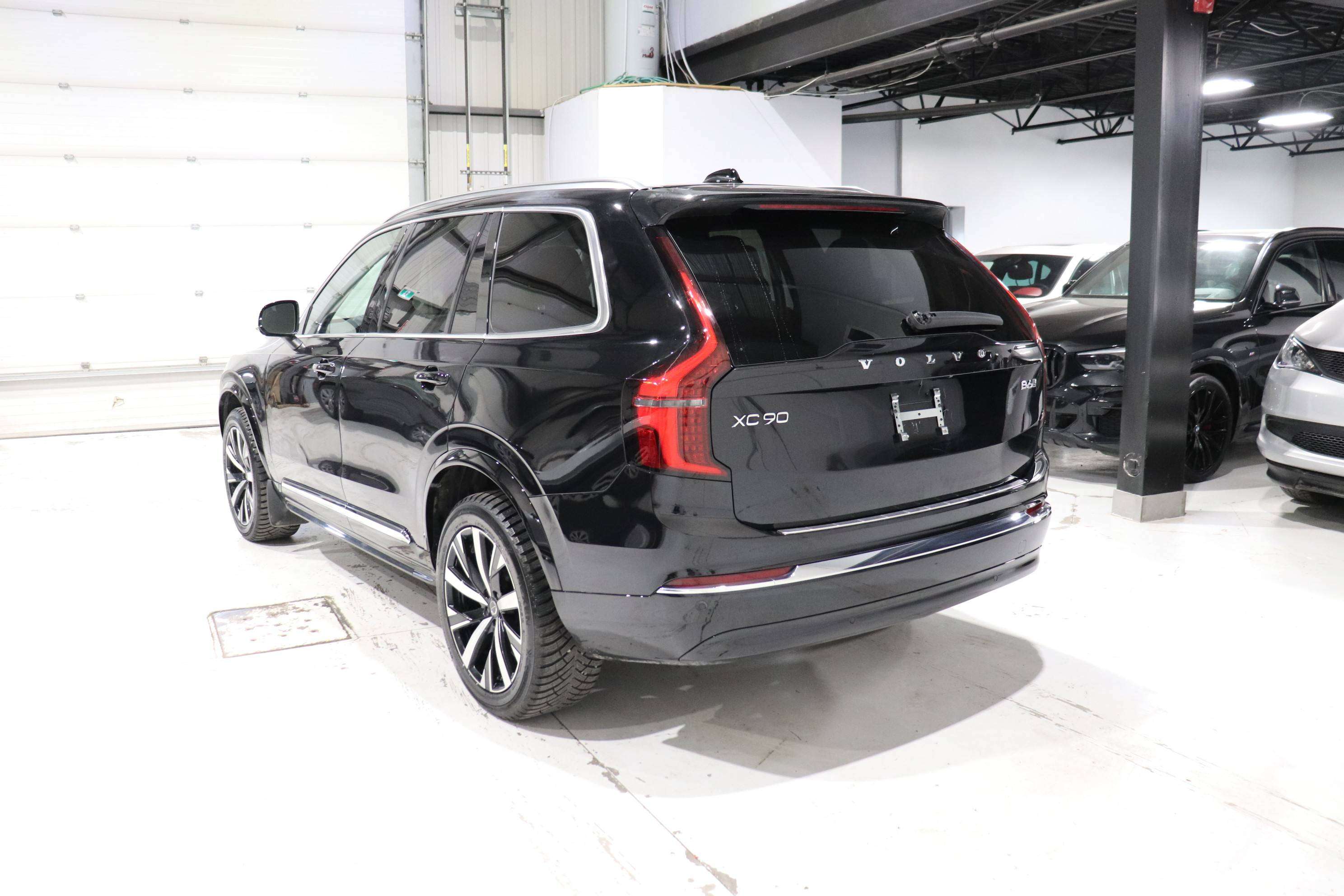 2026 Volvo XC90 B6 AWD Core version lustrée — снимка 1