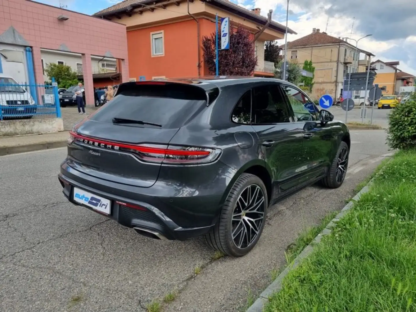 Porsche Macan 2.0 Nero - 2
