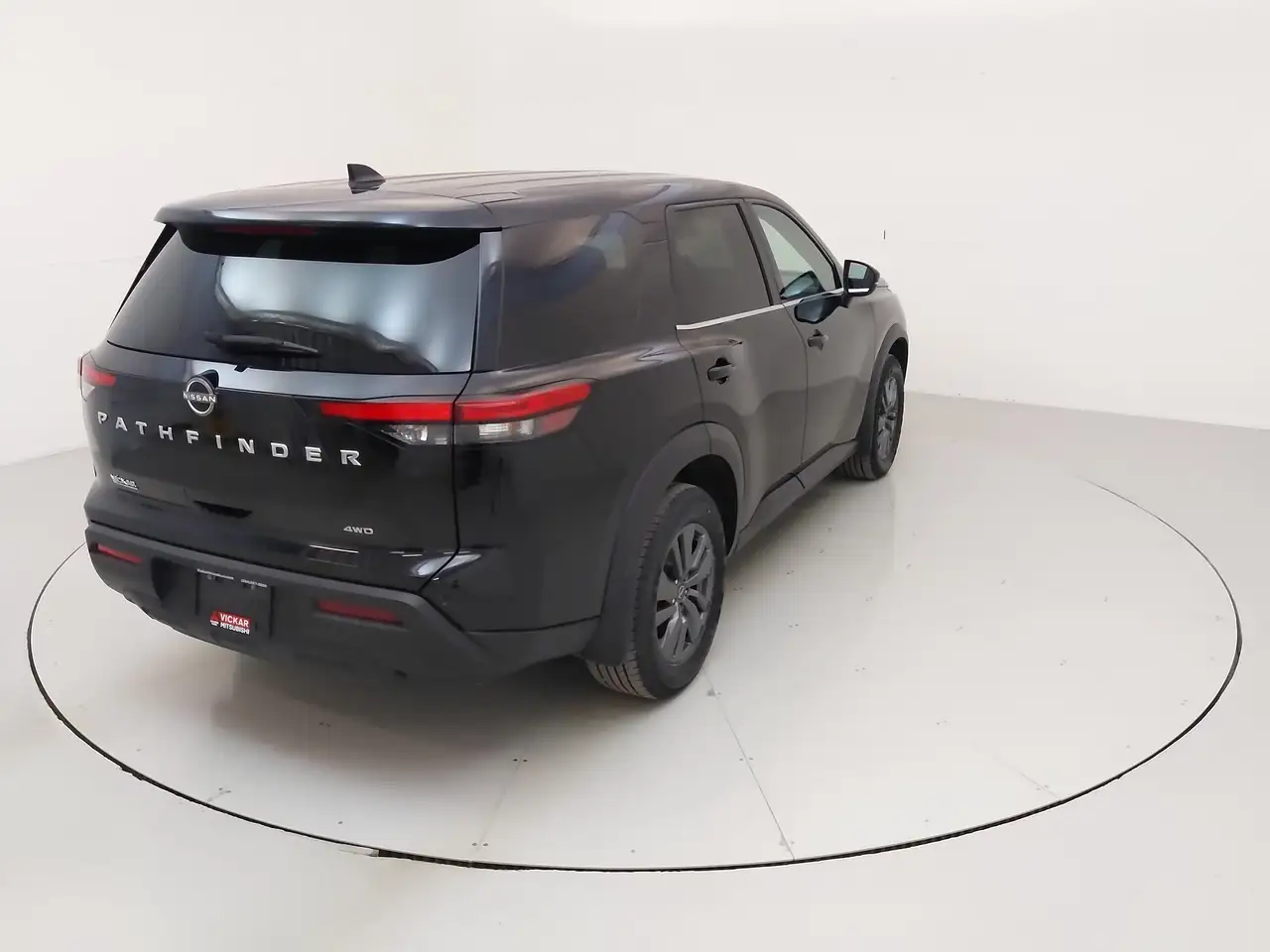 Nissan Pathfinder снимка Nissan Pathfinder